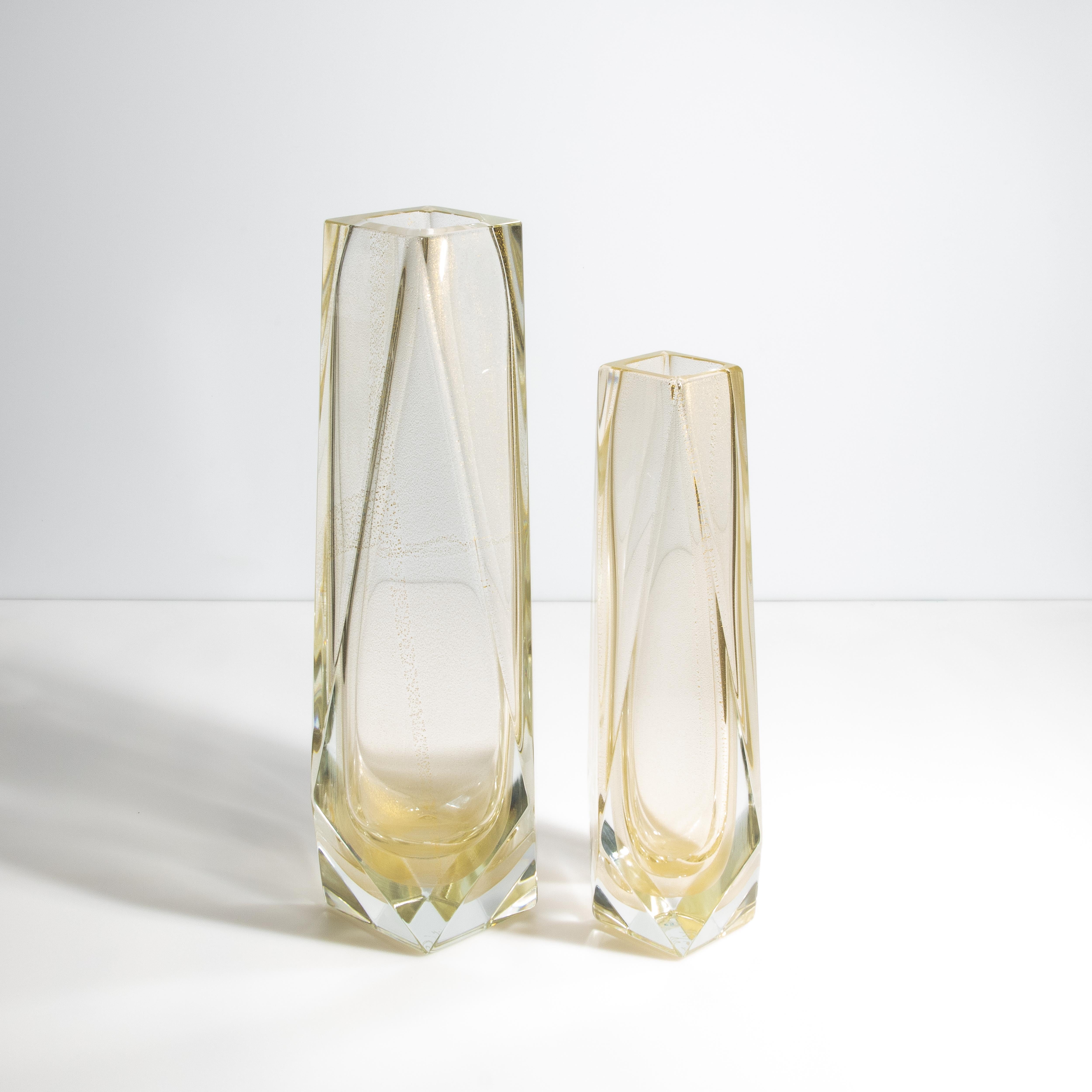 Hand Blown Murano Vase Goccia in Clear with 24-Karat Gold Flecks Large For Sale 6