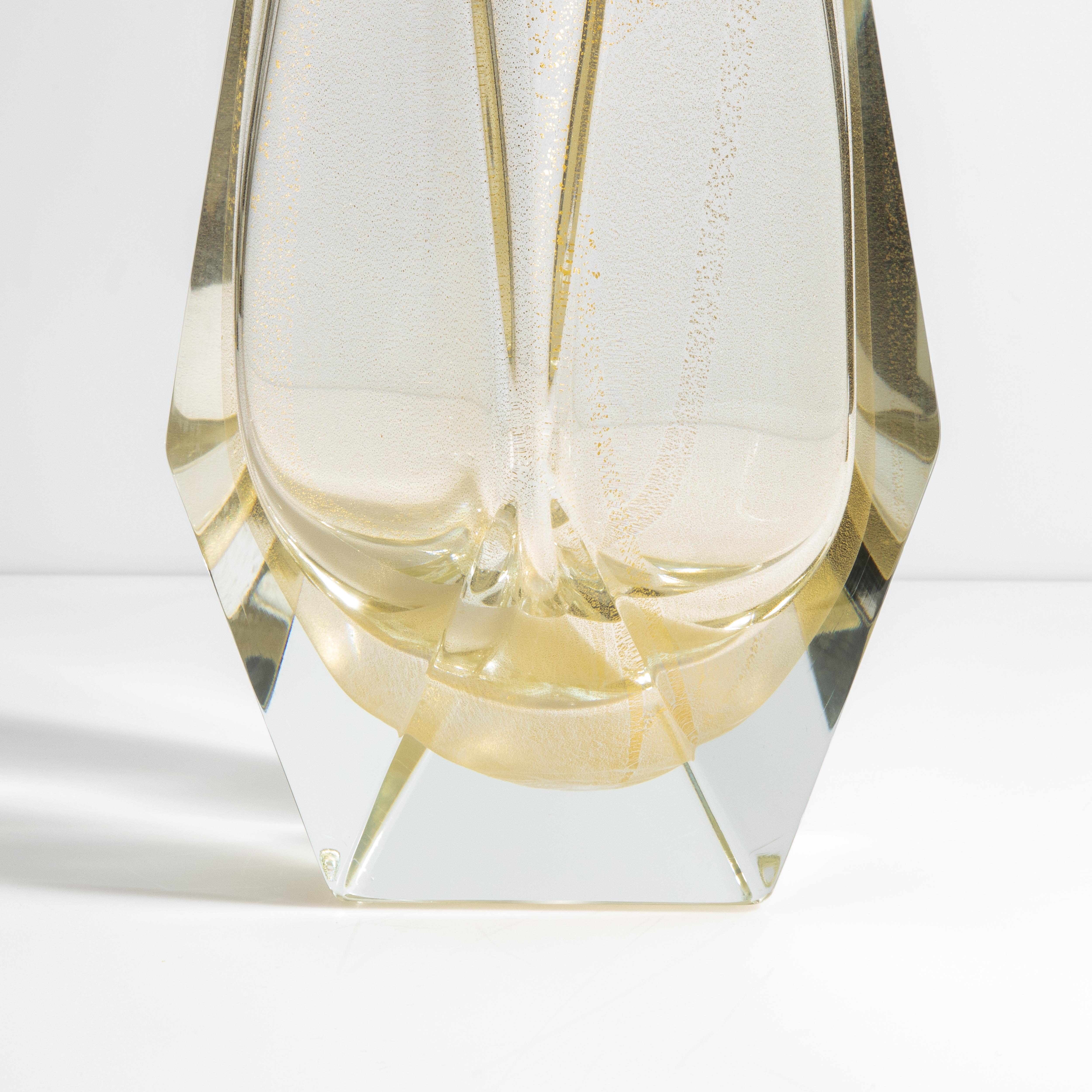 Hand Blown Murano Vase Goccia in Clear with 24-Karat Gold Flecks Large In New Condition For Sale In West Hollywood, CA