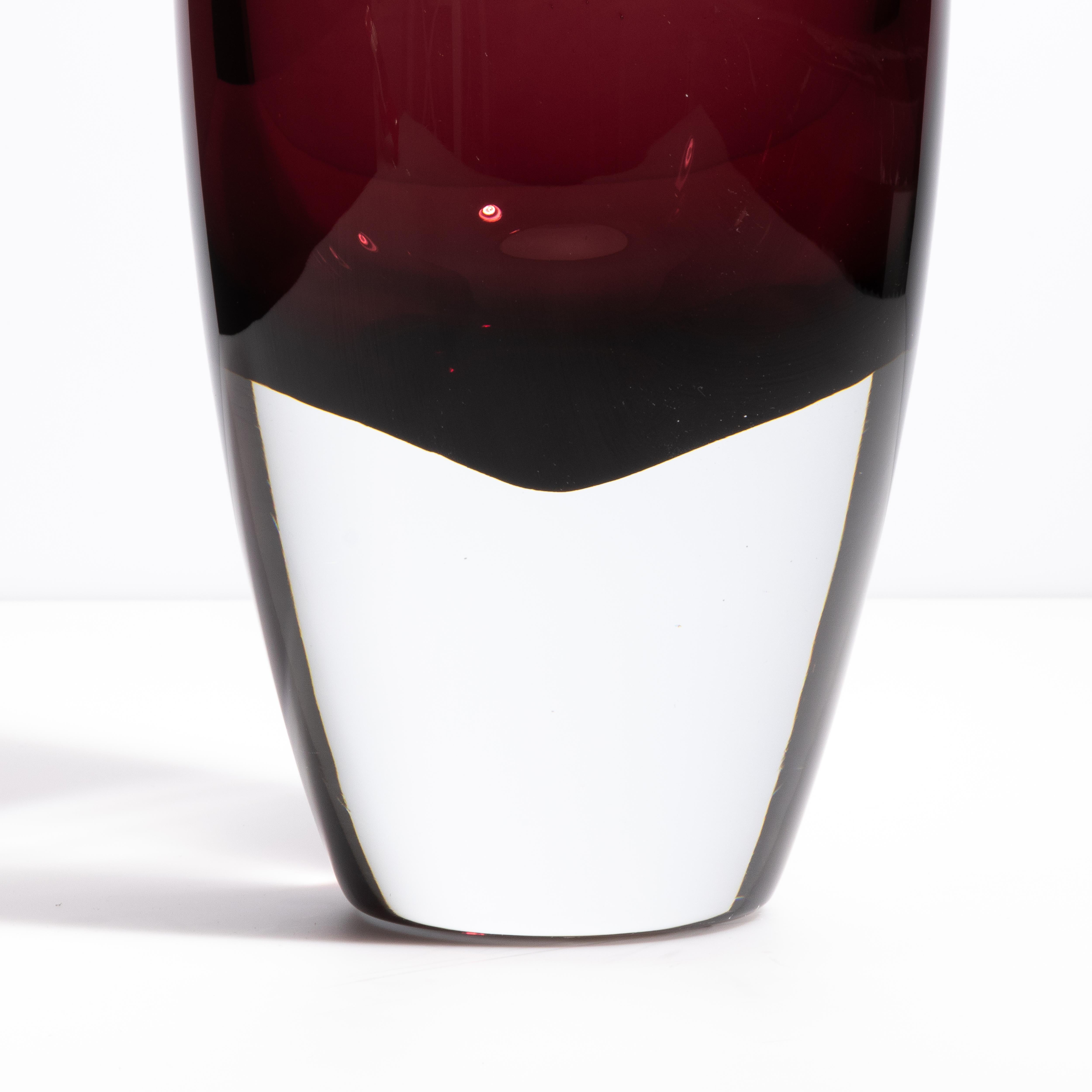 Italiano Vaso di Murano soffiato a mano in ametista in vendita
