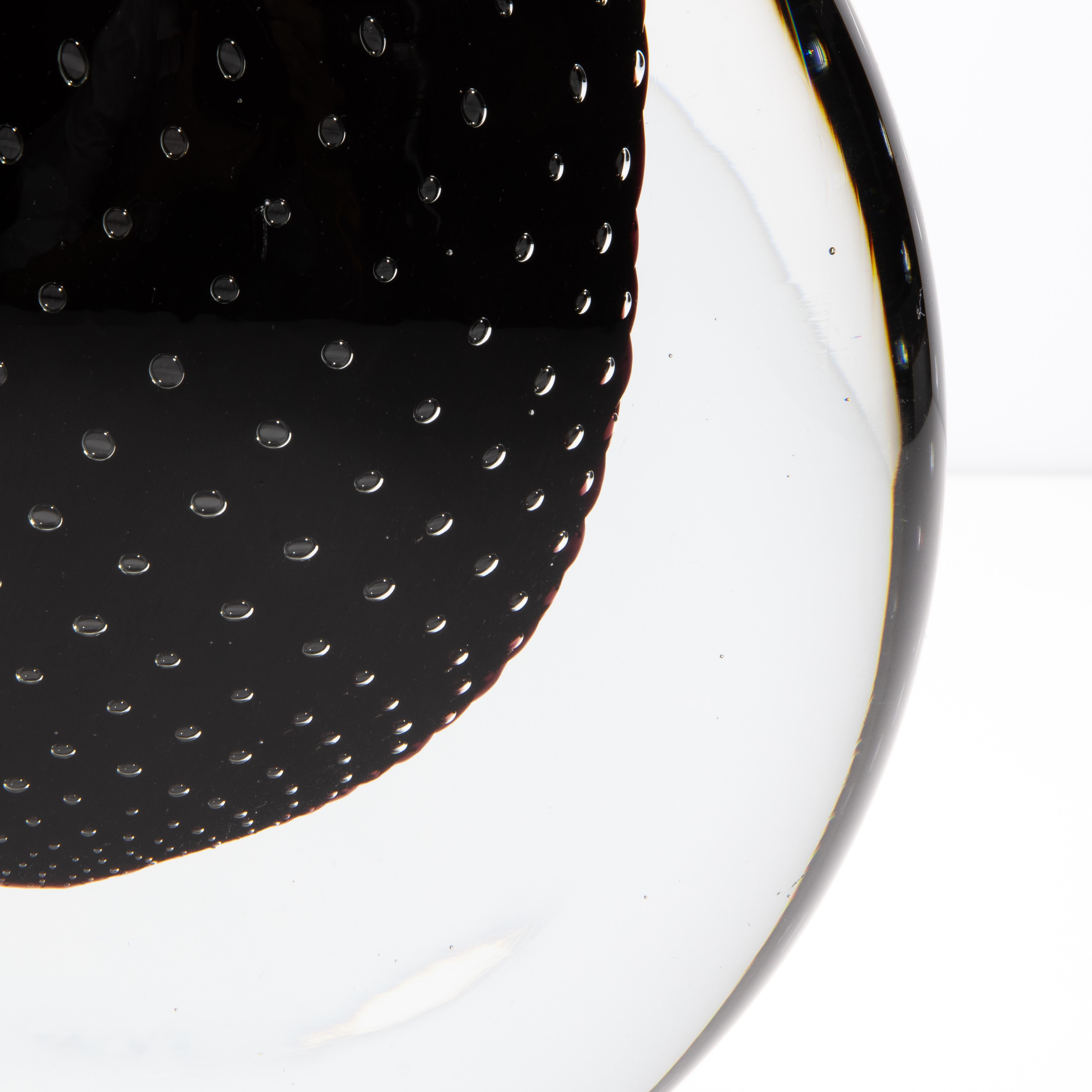 XXIe siècle et contemporain Vase Murano soufflé à la main en Onyx noir avec bulles en vente
