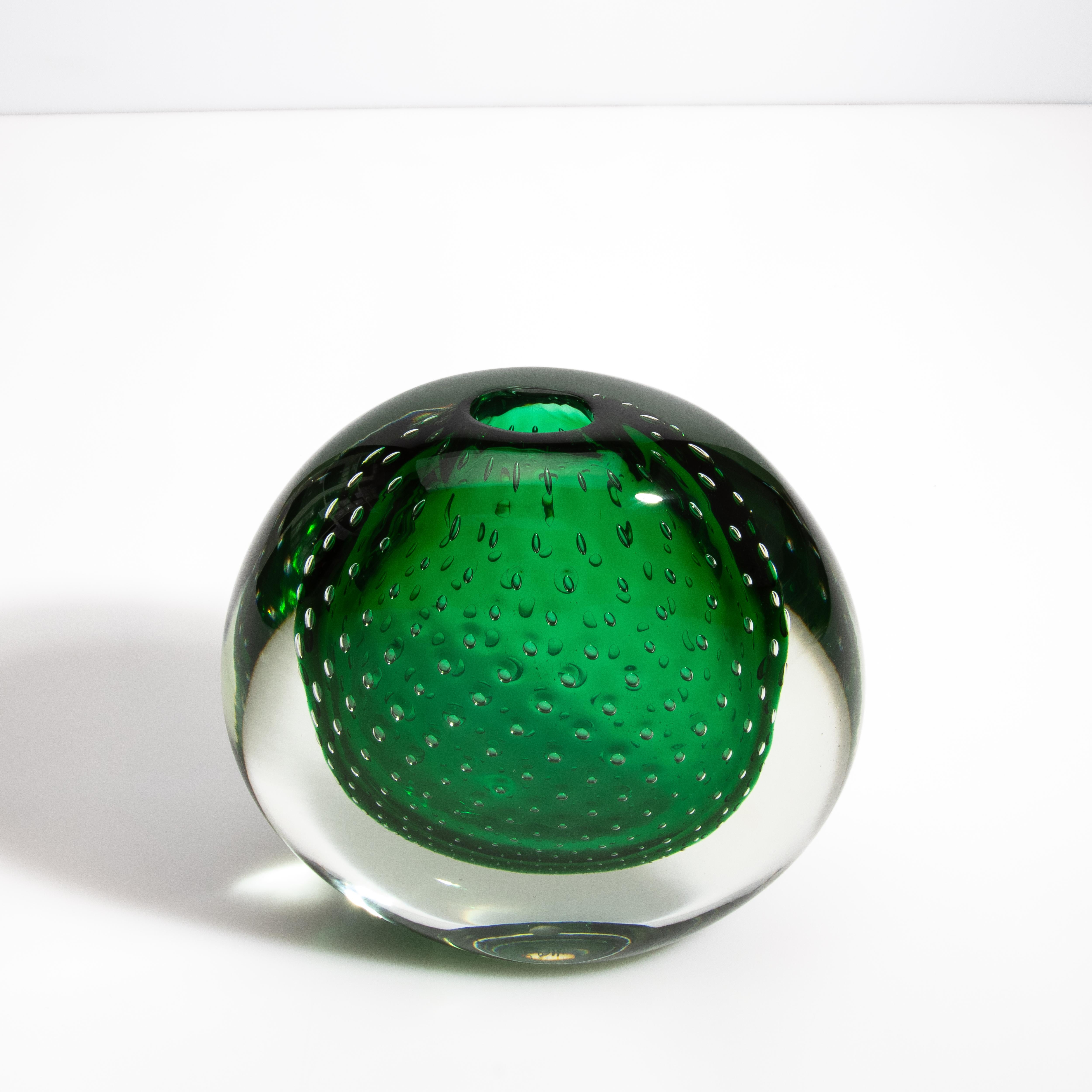 Italiano Vaso di Murano soffiato a mano in Greene & Greene con bolle d'aria in vendita