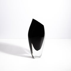 Hand Blown Murano Vase in Onyx Black Medium