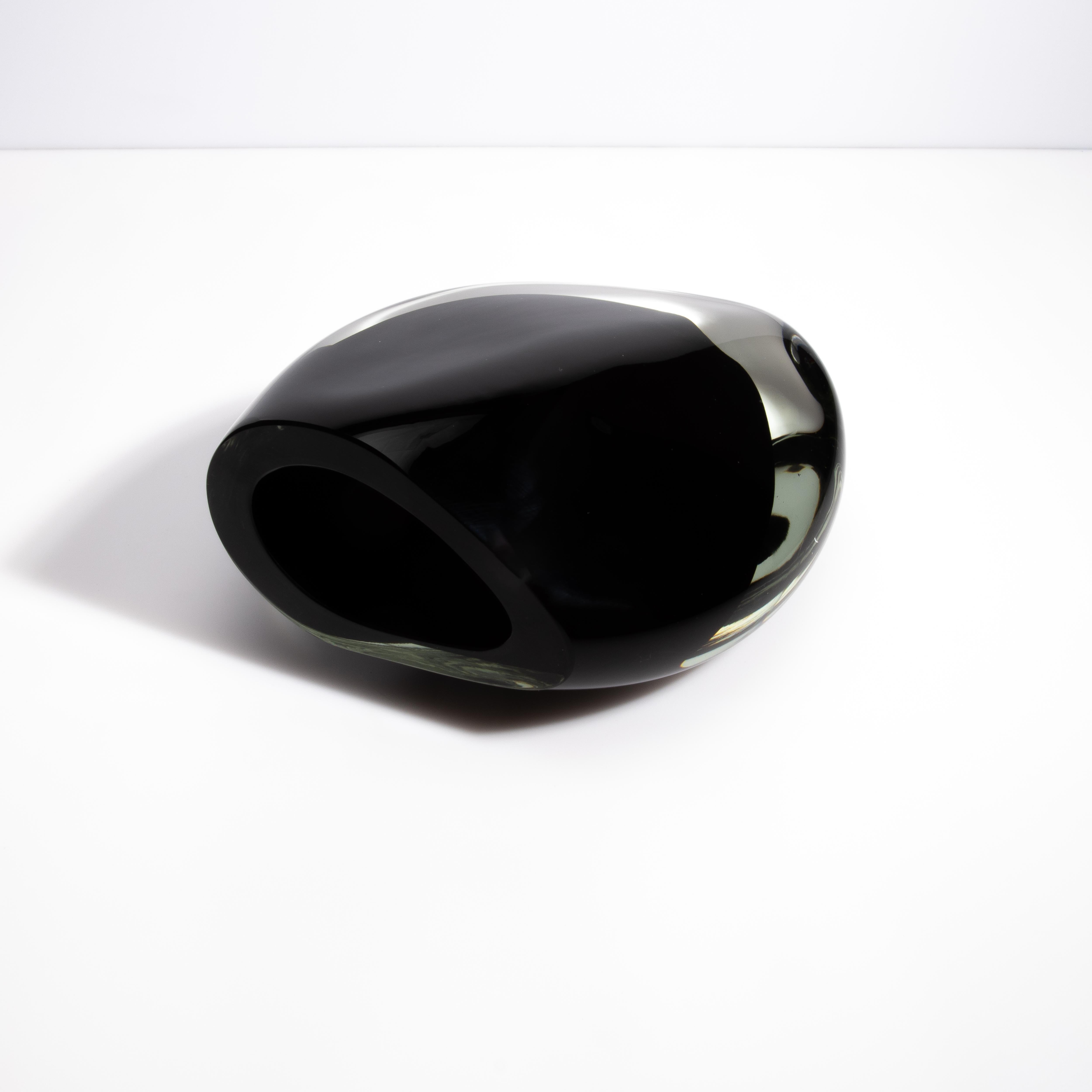 Vaso di Murano soffiato a mano in Onice Nero Piccolo in vendita 2