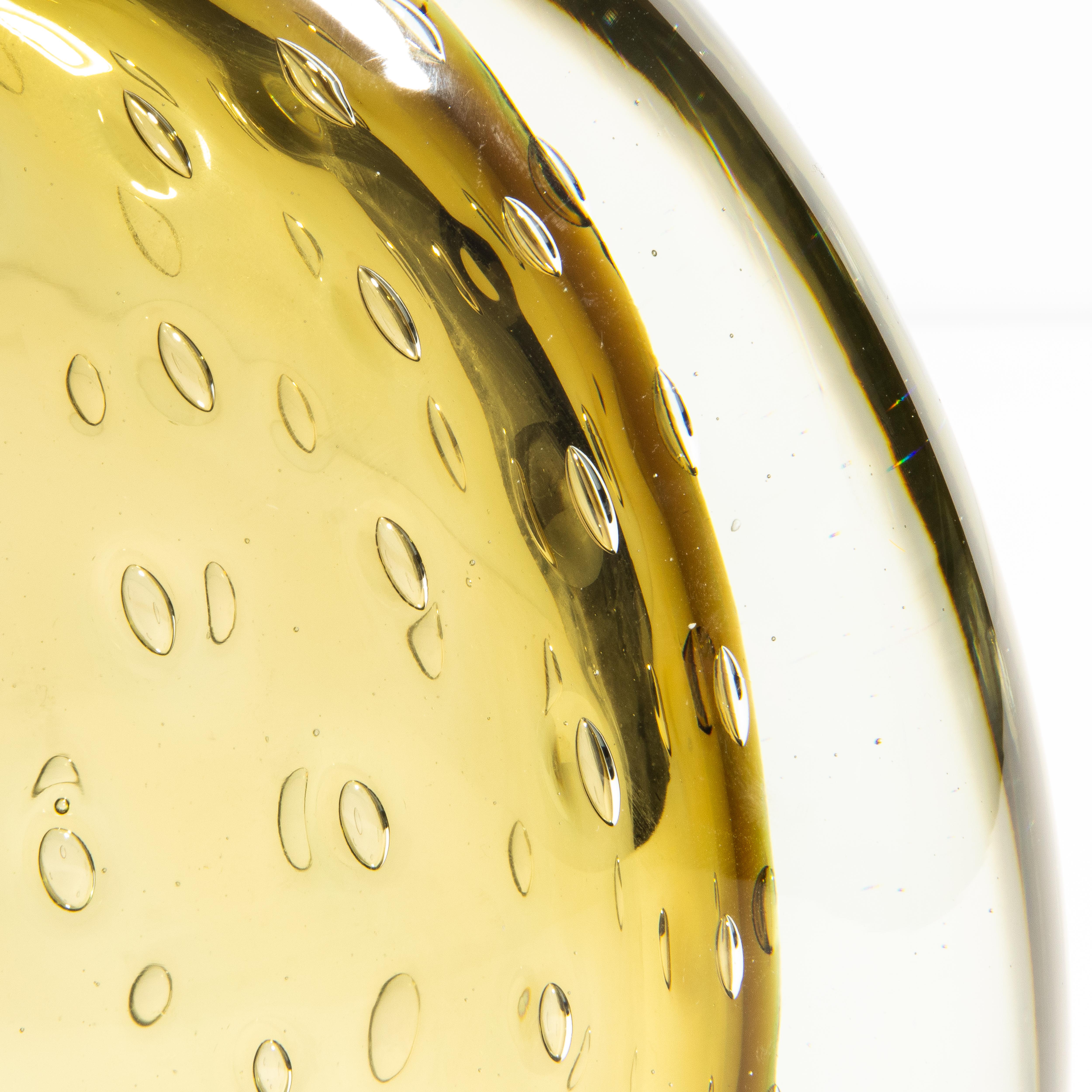 Vaso di Murano soffiato a mano in oro fumé con bolle d'aria in vendita 1