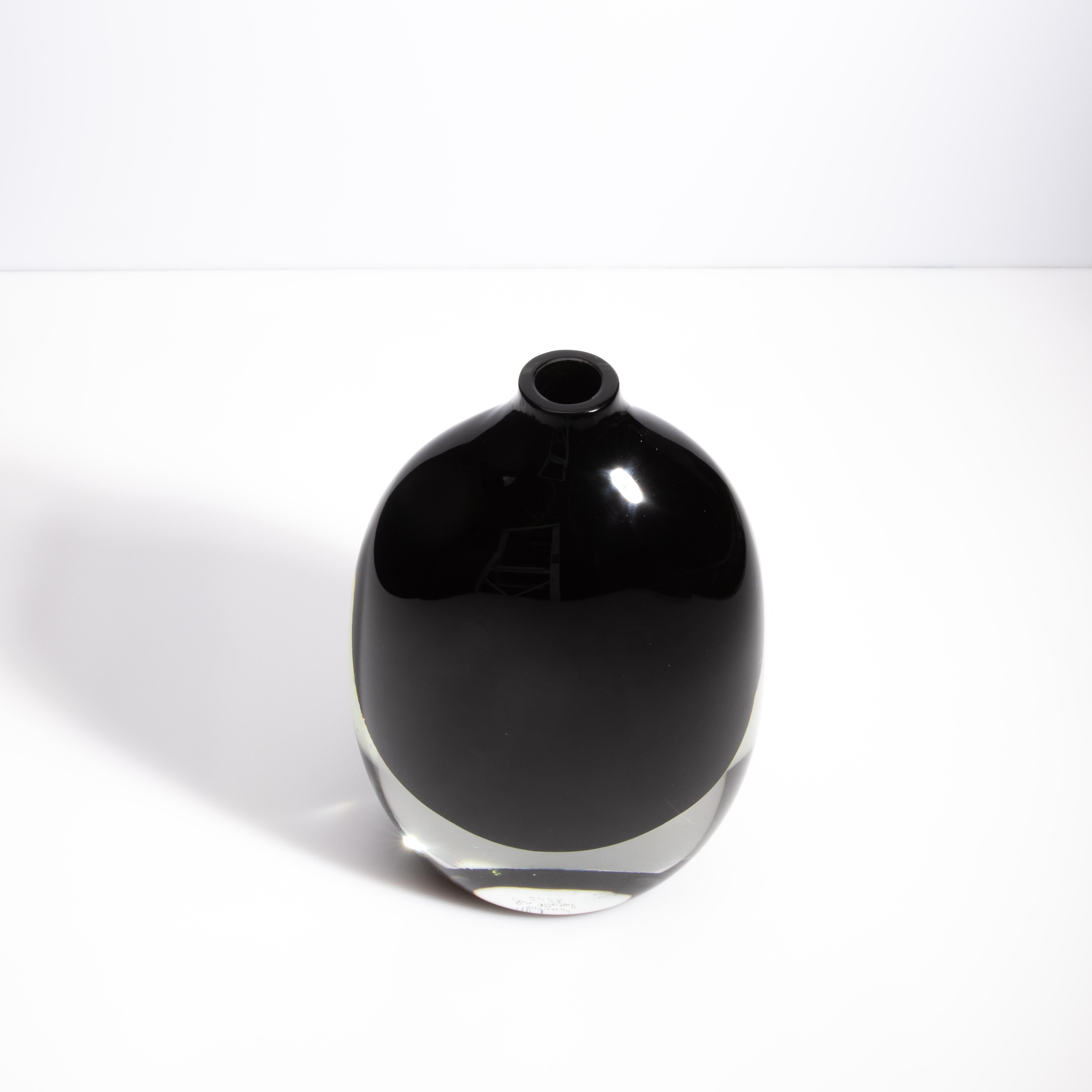 Fatto a mano Vaso di Murano soffiato a mano Sommerso in Onice Nero in vendita