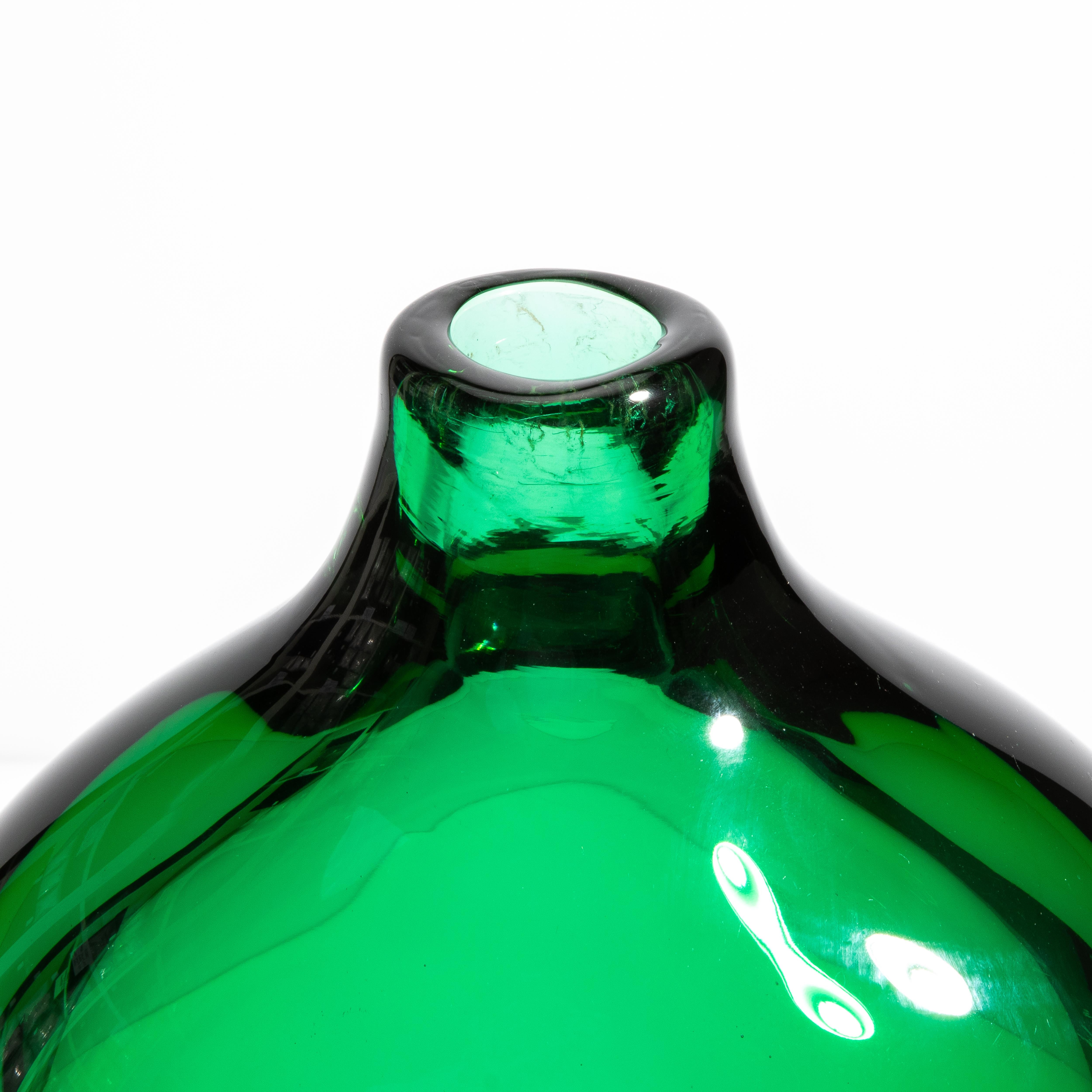 Fatto a mano Vaso di Murano soffiato a mano Sommerso in Greene & Greene in vendita
