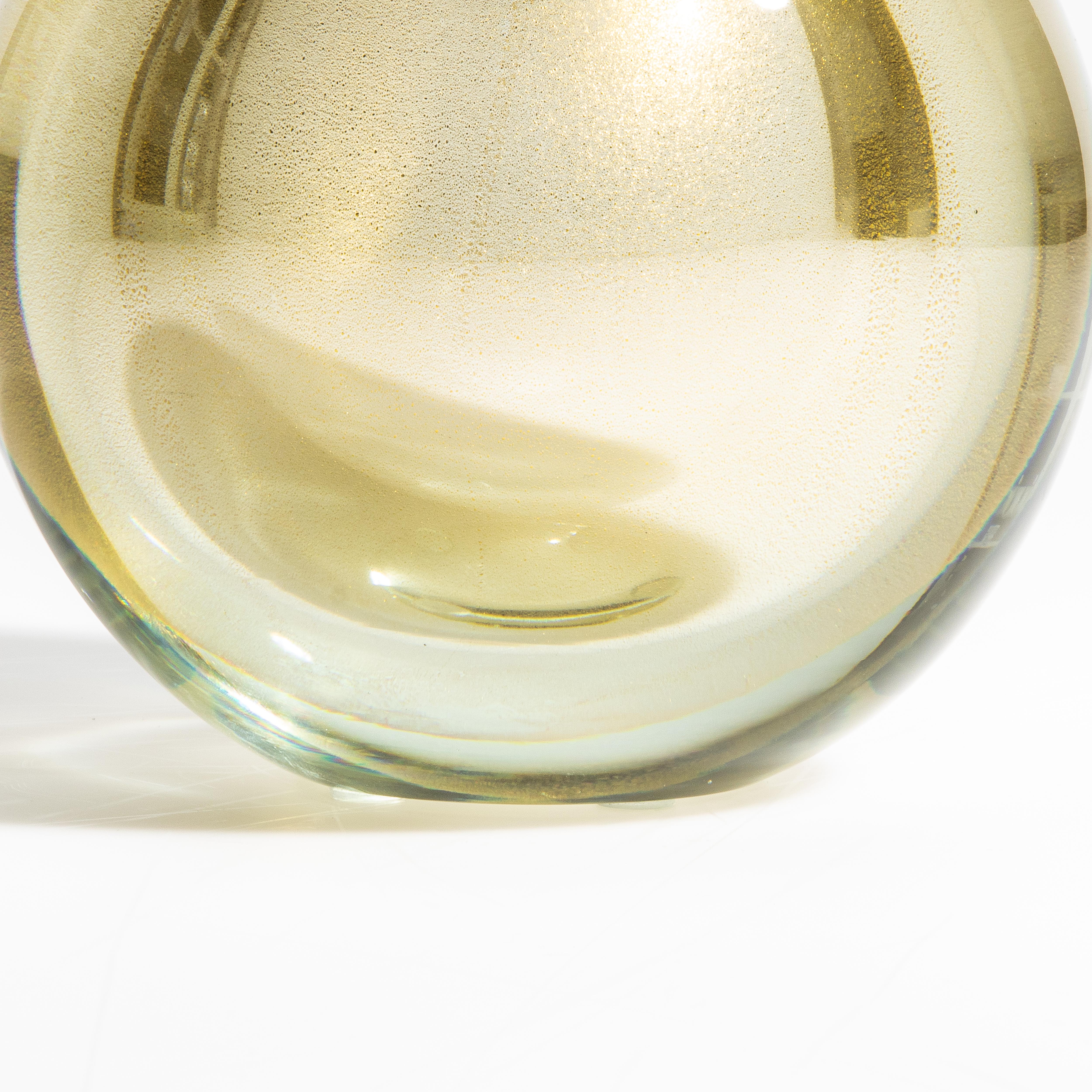 Hand Blown Murano Vase Sphere in Gold Small In condizioni Nuovo in vendita a West Hollywood, CA