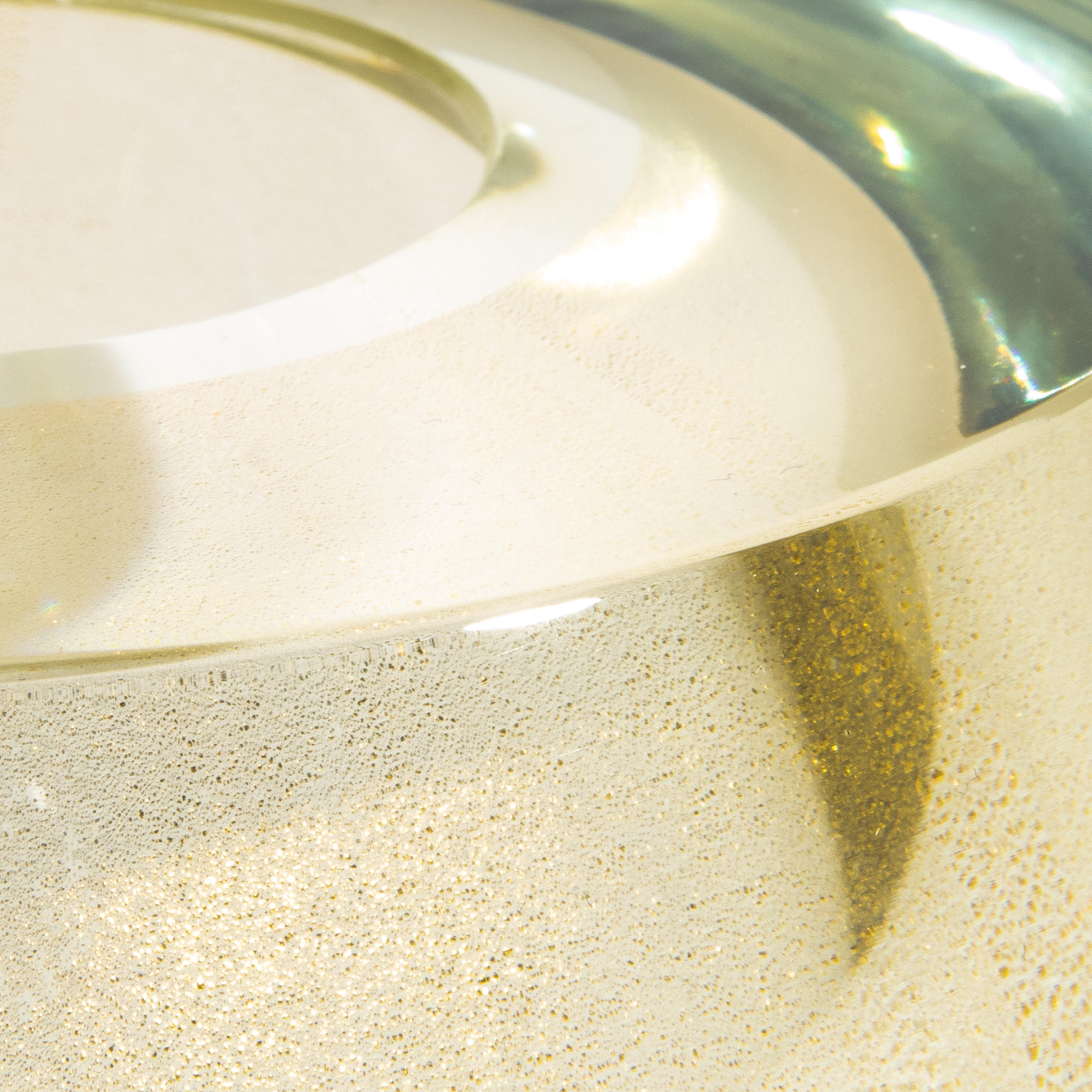 Vetro di Murano Hand Blown Murano Vase Sphere in Gold Small in vendita