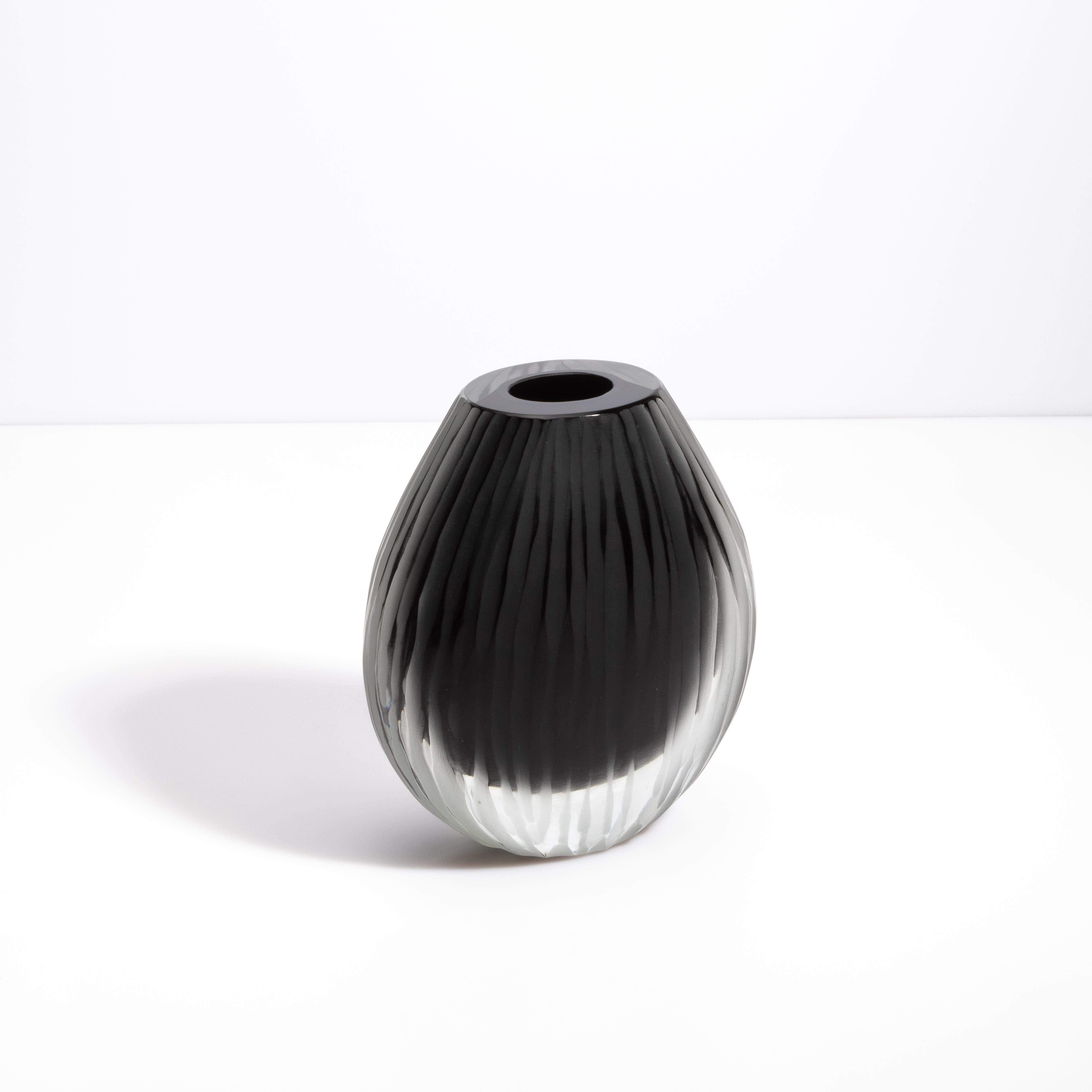 Moderno Vaso di Murano soffiato a mano Supremo in Nero Piccolo in vendita