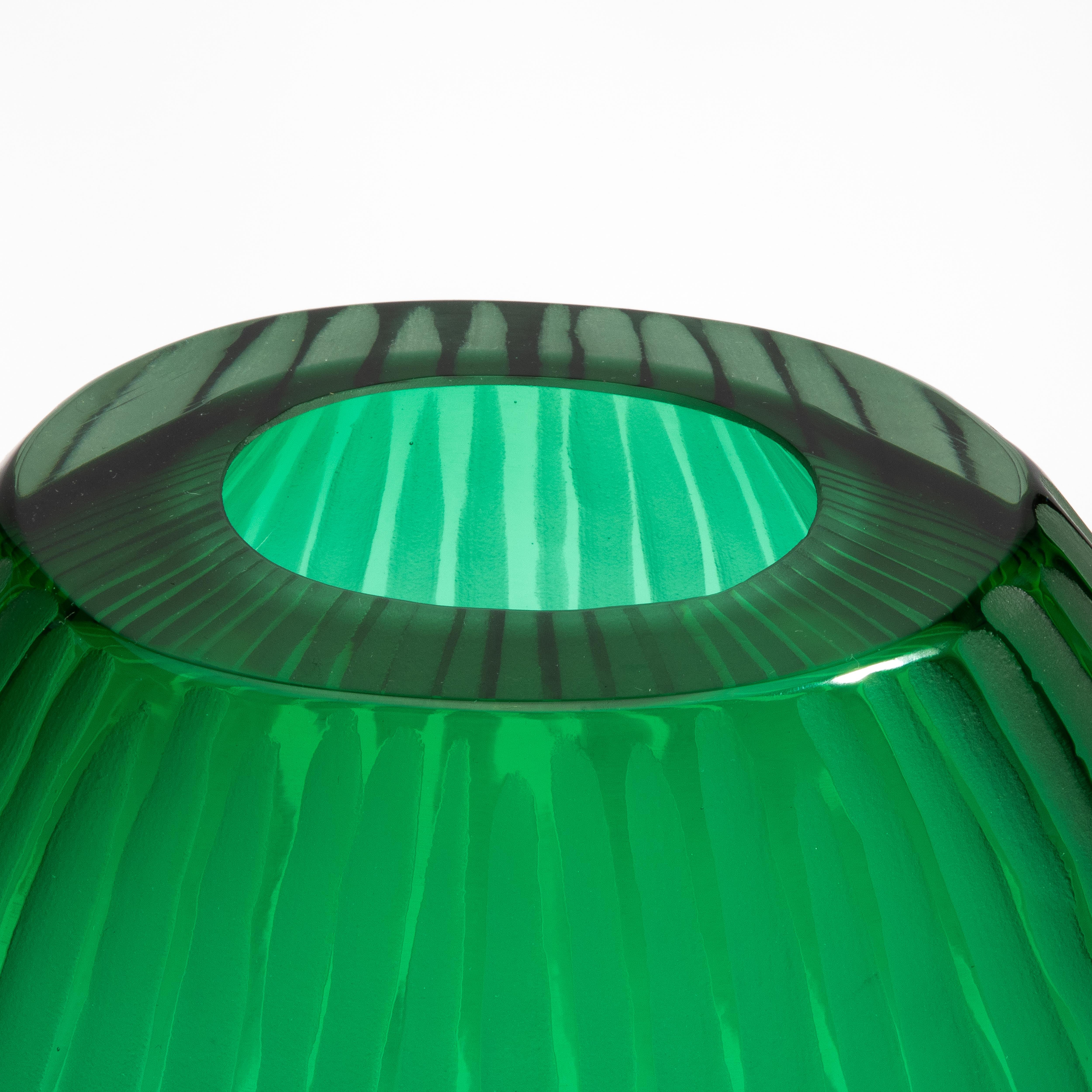 Hand-Crafted Hand Blown Murano Vase Suprime in Emerald Green Small