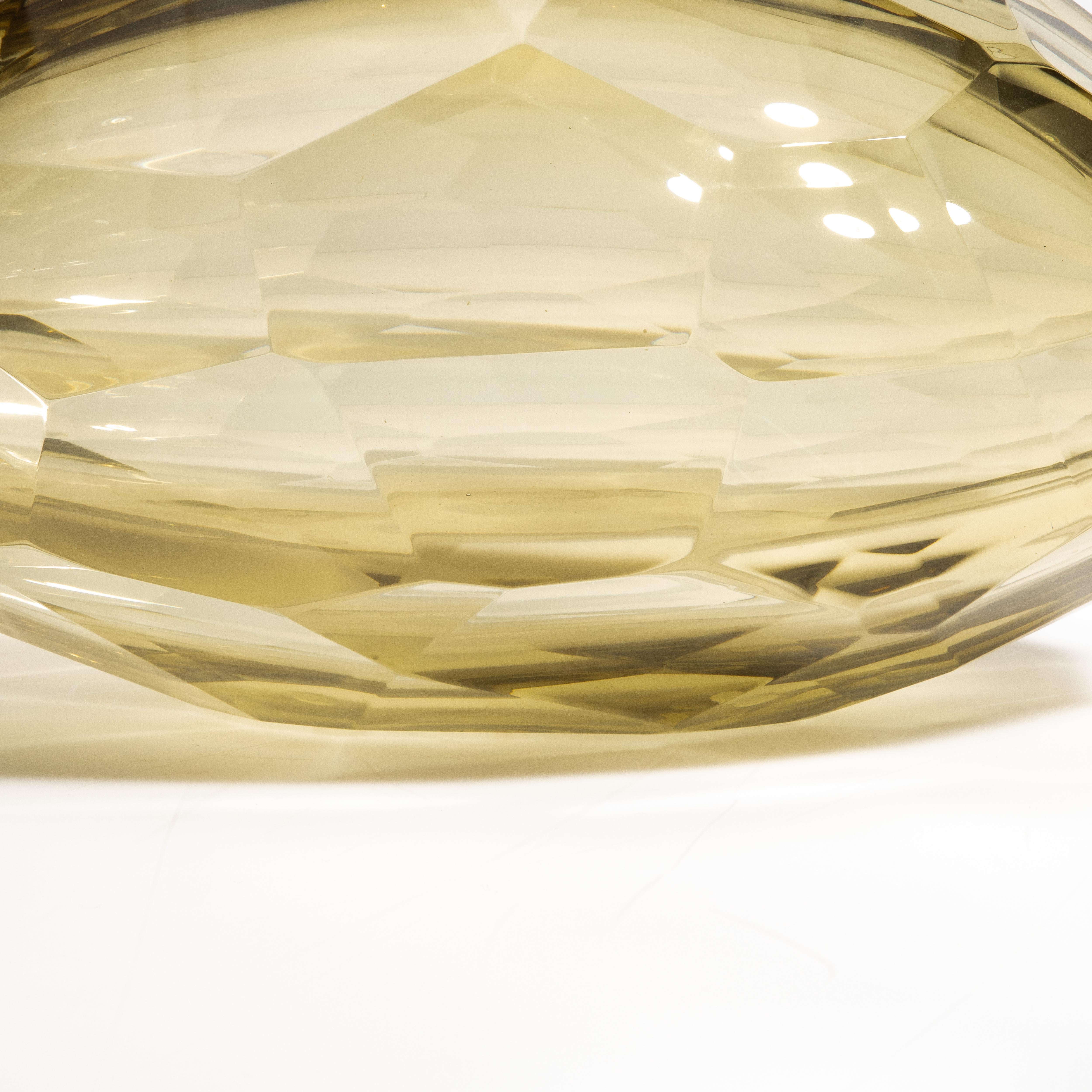 XXI secolo e contemporaneo Vaso a cono largo di Murano soffiato a mano in Oliver in vendita