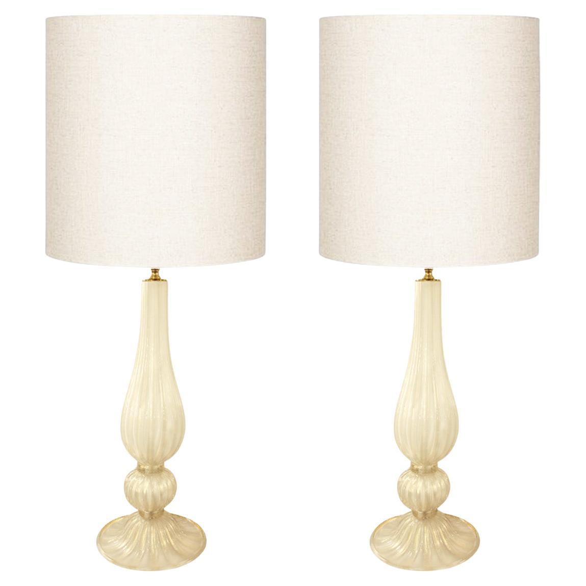 Hand-Blown Pair of Murano Pearlescent Rigadin Glass Table Lamps with Aventurina For Sale