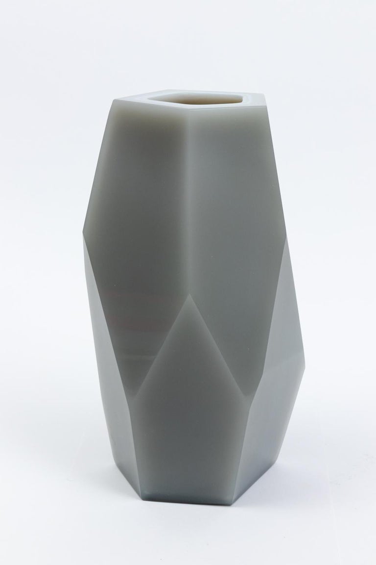 Hand Blown Peking Glass Vase by Robert Kuo For Sale 1