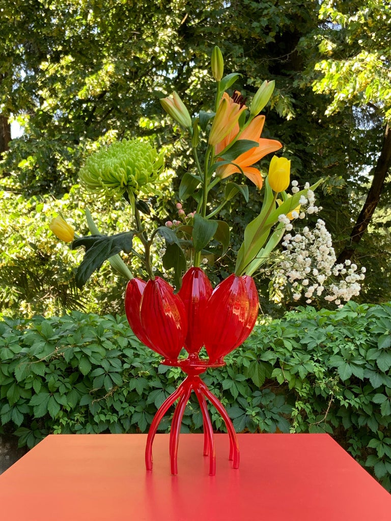 HandBlown Red Colored Glass Flower Vase Artifact, Shruberry For Sale