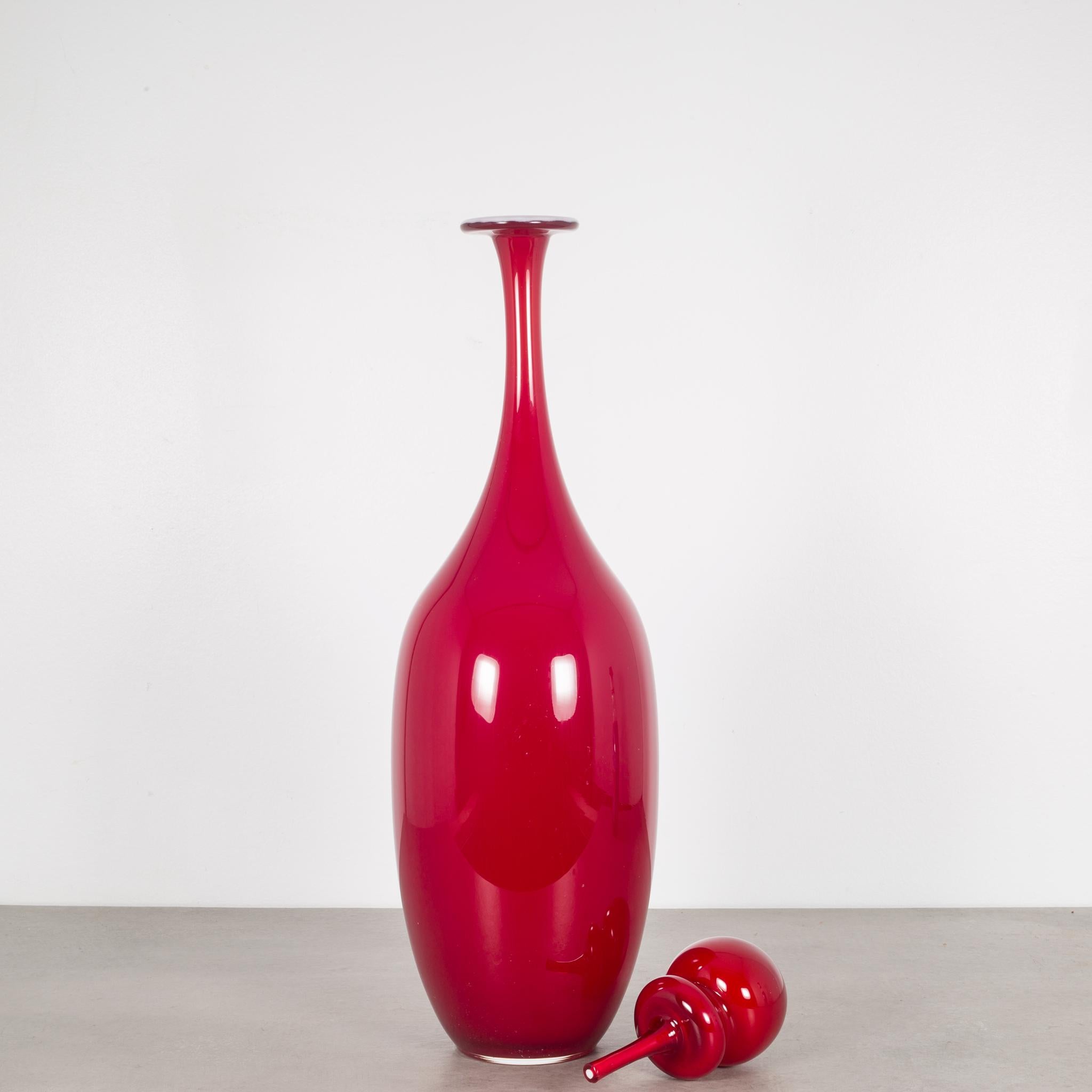 Hand Blown Red Murano Glass Decanter Made in Italy In Excellent Condition In San Francisco, CA