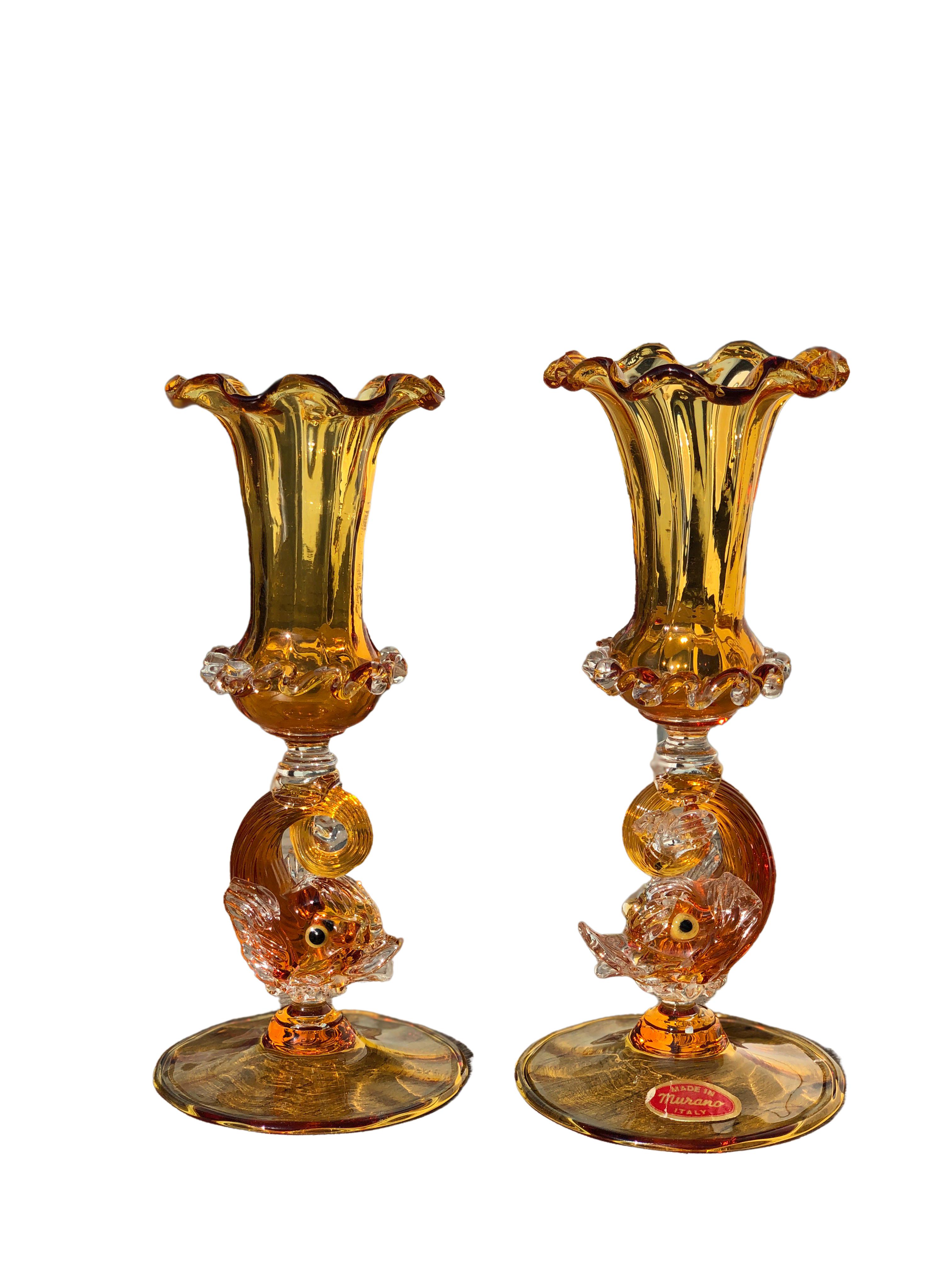 Handgeblasene venezianische figurale Salviati-Kerzenständer mit venezianischem Delphin, 2er-Set im Angebot 2