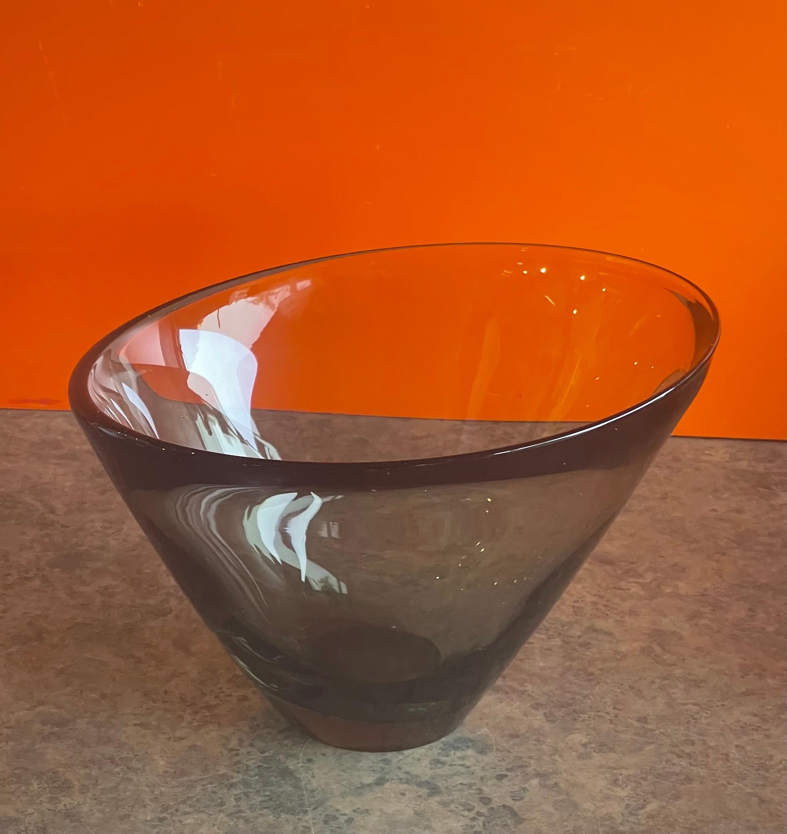 Scandinavian Modern Hand Blown Smoked Glass Center Piece Bowl by Per Lutken for Holmegaard For Sale