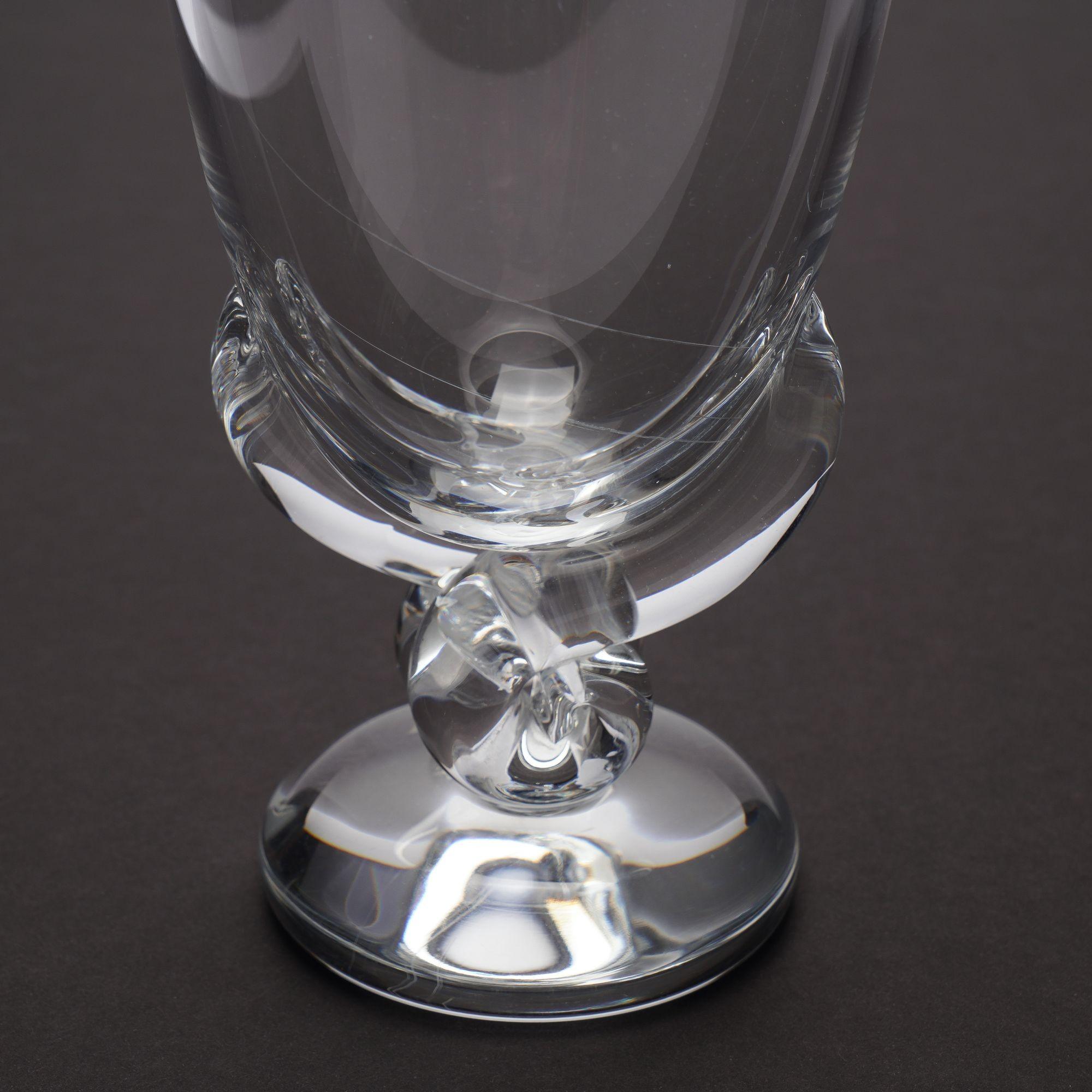 Vaso a base di vortice soffiato a mano di Steuben, 1949 in vendita 1