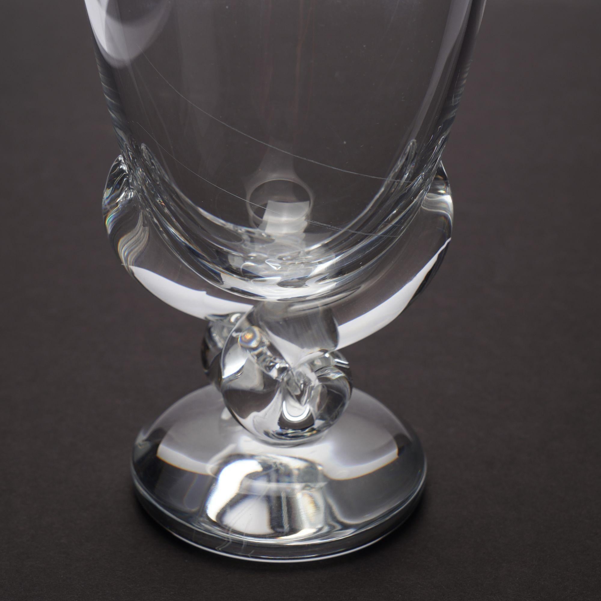 Vaso a base di vortice soffiato a mano di Steuben, 1949 in vendita 3