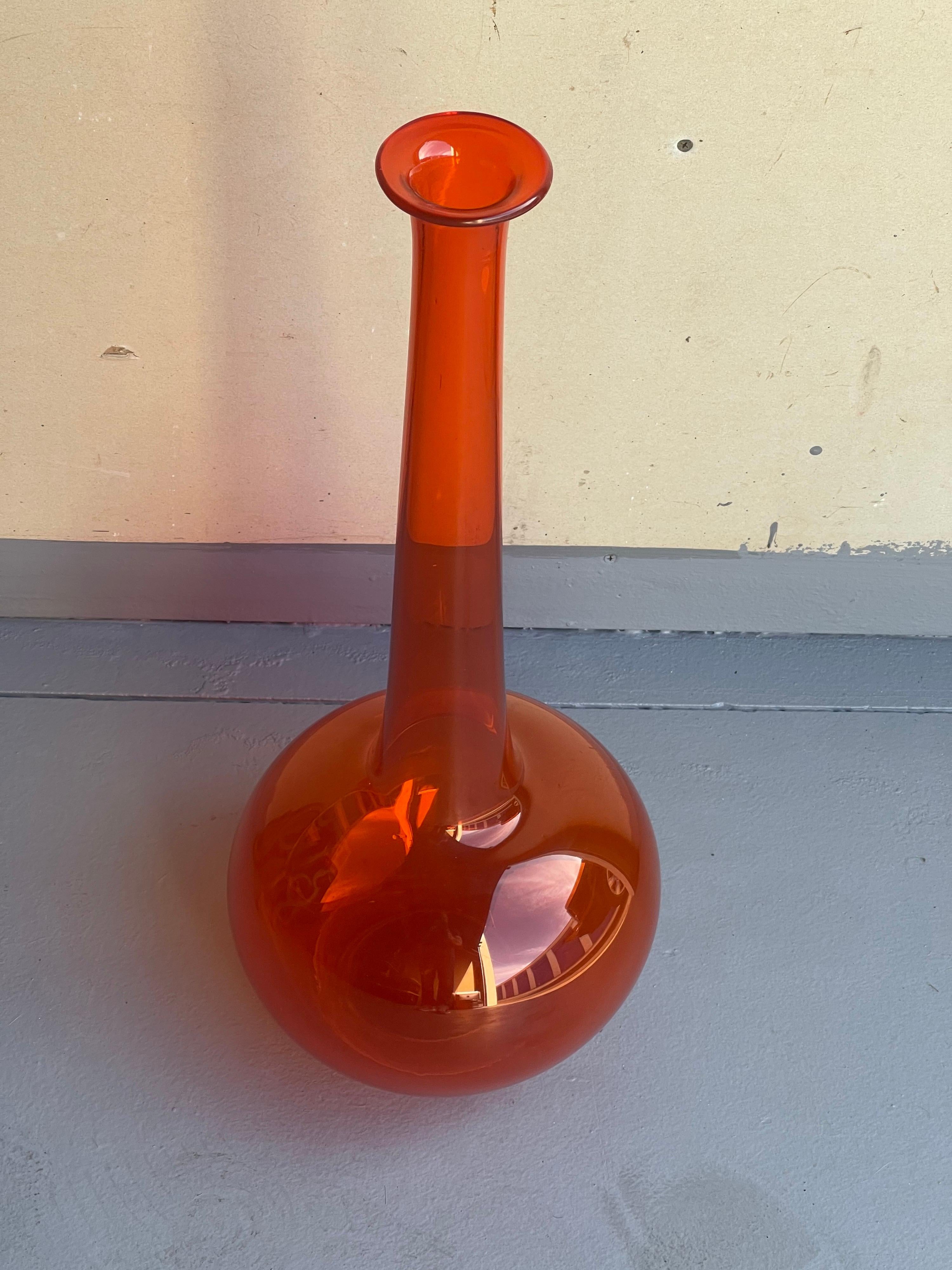 American Hand Blown Tall Art Glass Vase in the Style of Don Shepherd for Blenko Glass