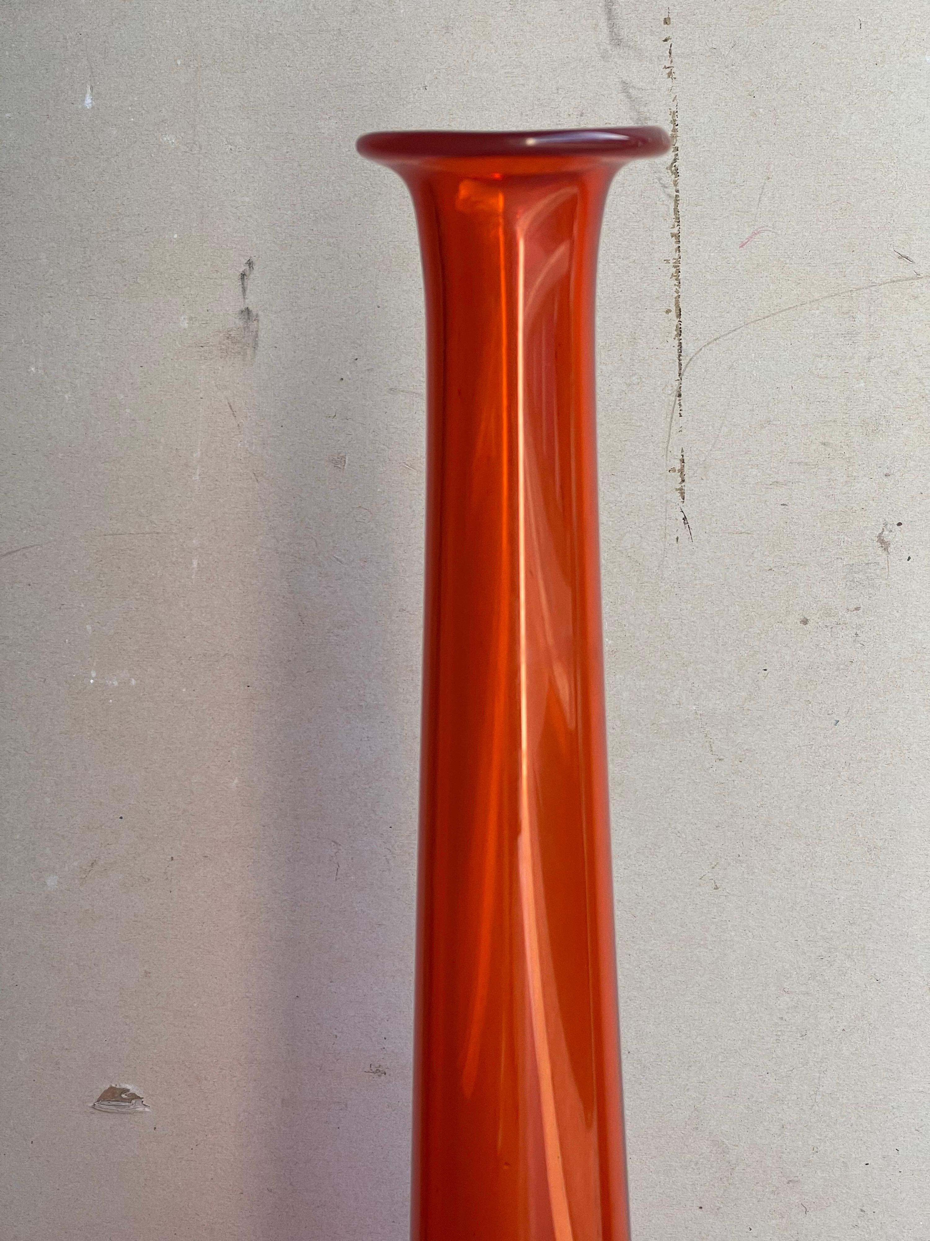 20th Century Hand Blown Tall Art Glass Vase in the Style of Don Shepherd for Blenko Glass