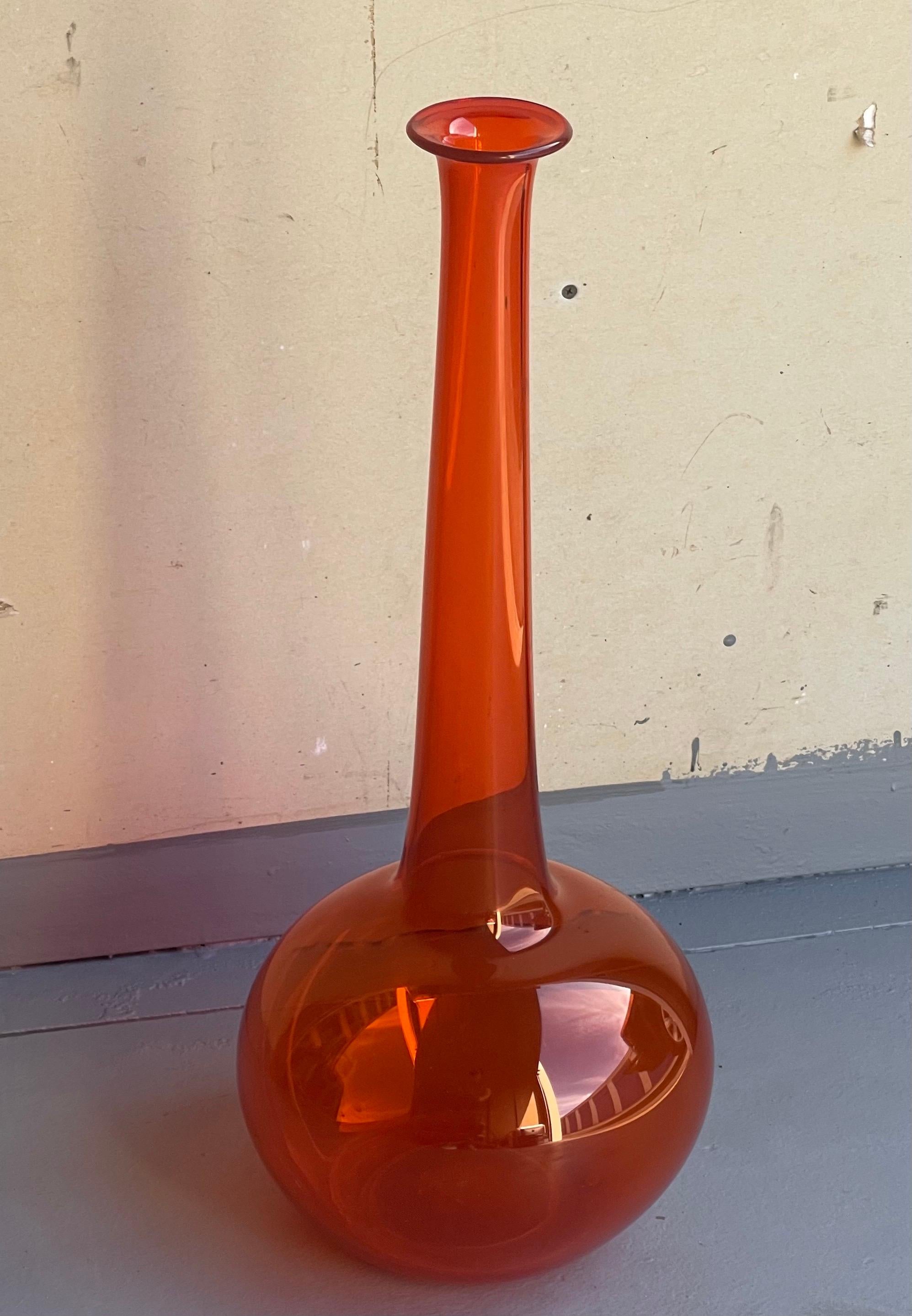 Hand Blown Tall Art Glass Vase in the Style of Don Shepherd for Blenko Glass 3