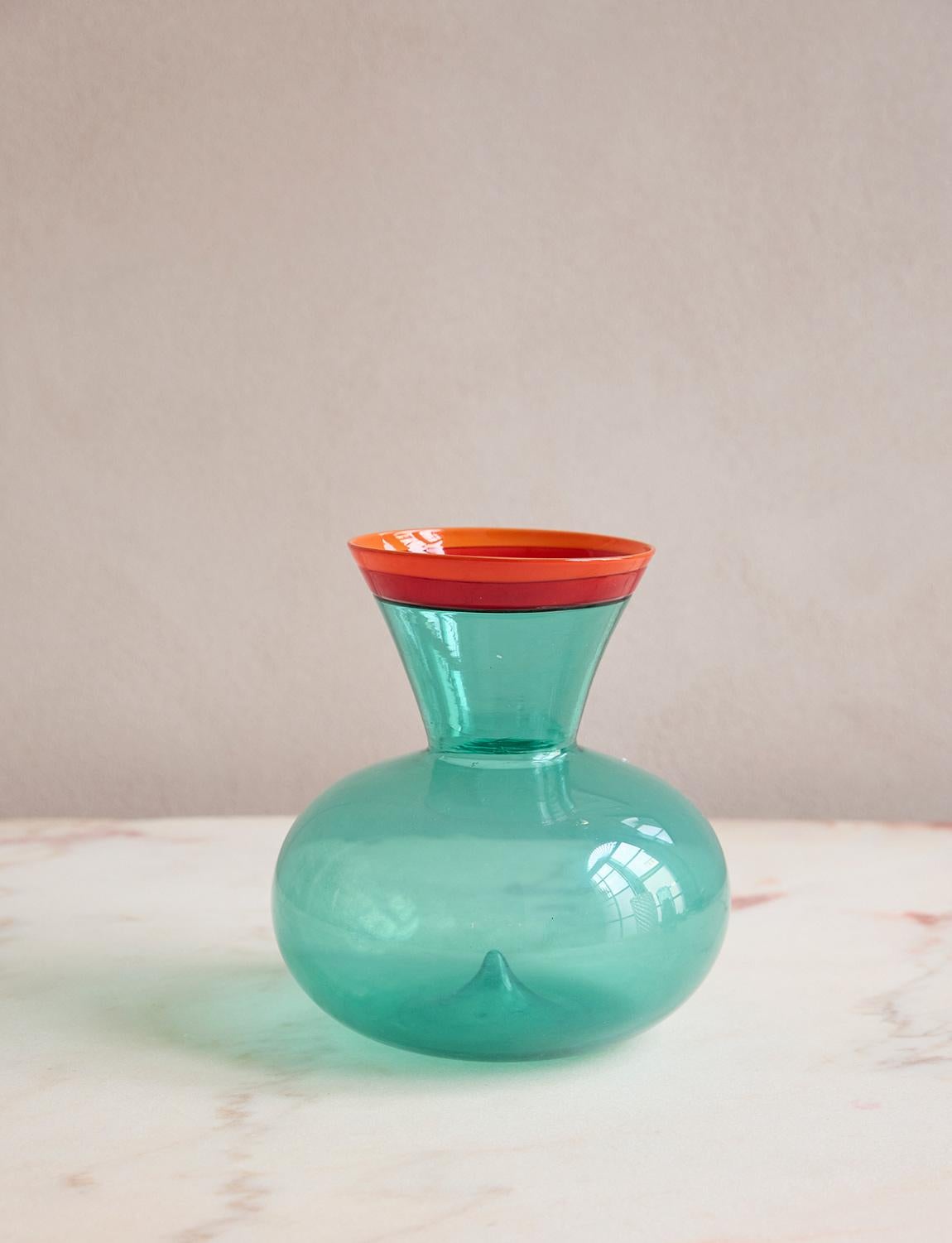 Metà XX secolo Hand-blown Turquoise Murano Vase with Red and Orange Collar, Flavio Poli, 1955 in vendita