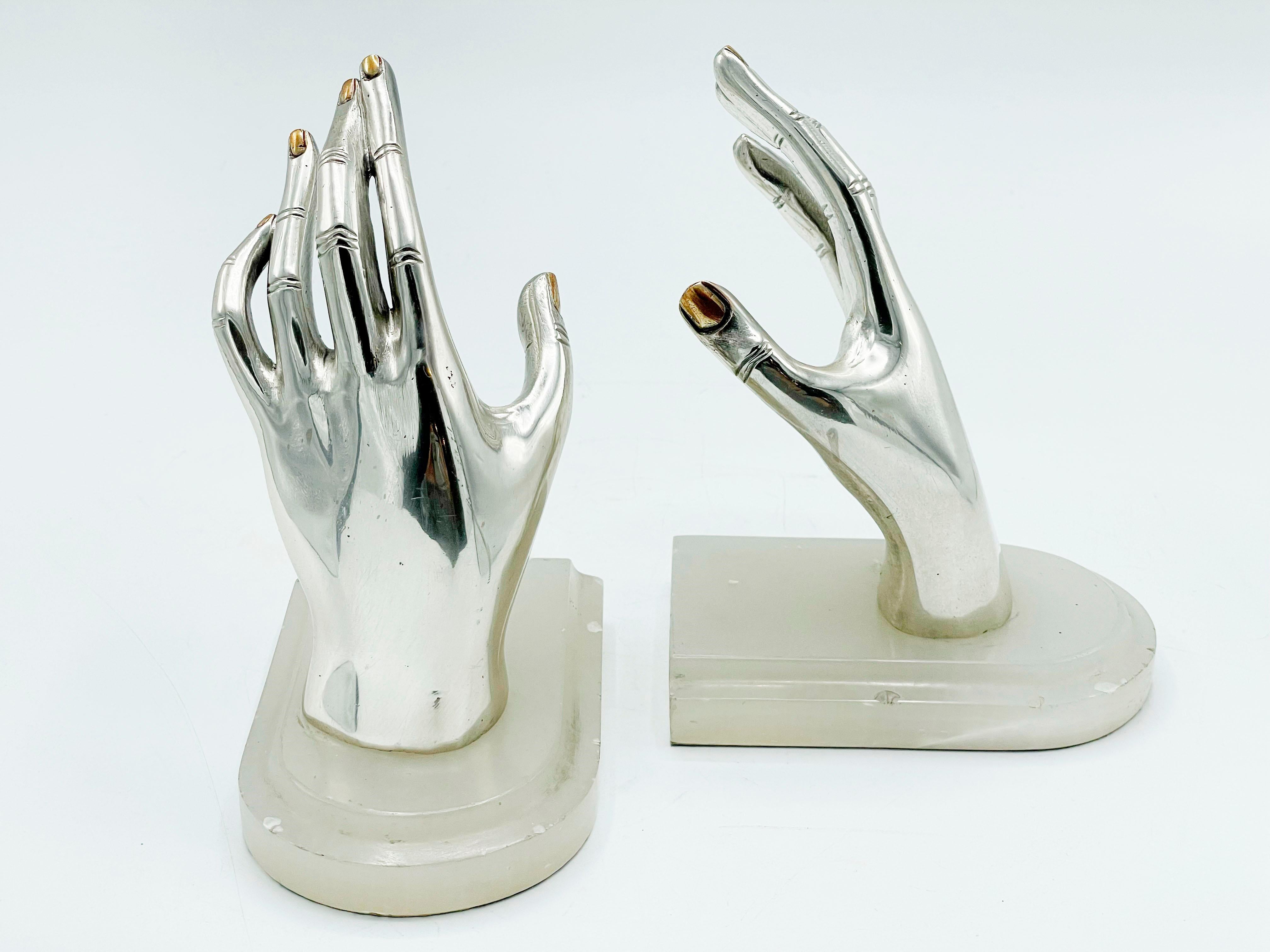 Hand Book Squeeze in two colors with marble base 20th Century For Sale 1