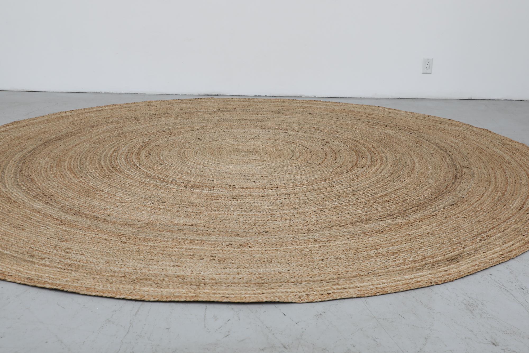 Hand braided 10ft Round Woven 'Montreal' Natural Sisal Rug, Made in India For Sale 6