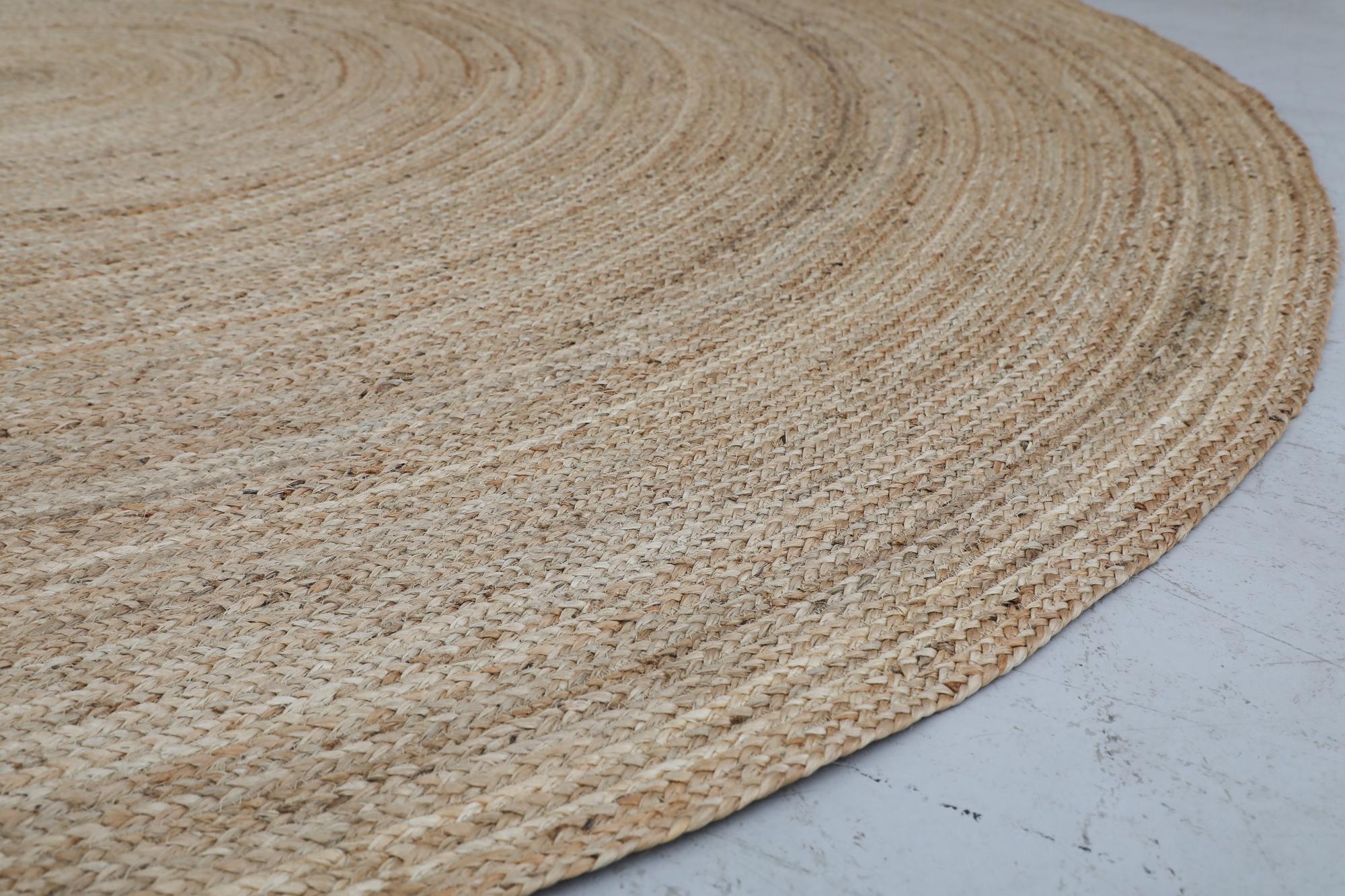 Hand braided 10ft Round Woven 'Montreal' Natural Sisal Rug, Made in India For Sale 8