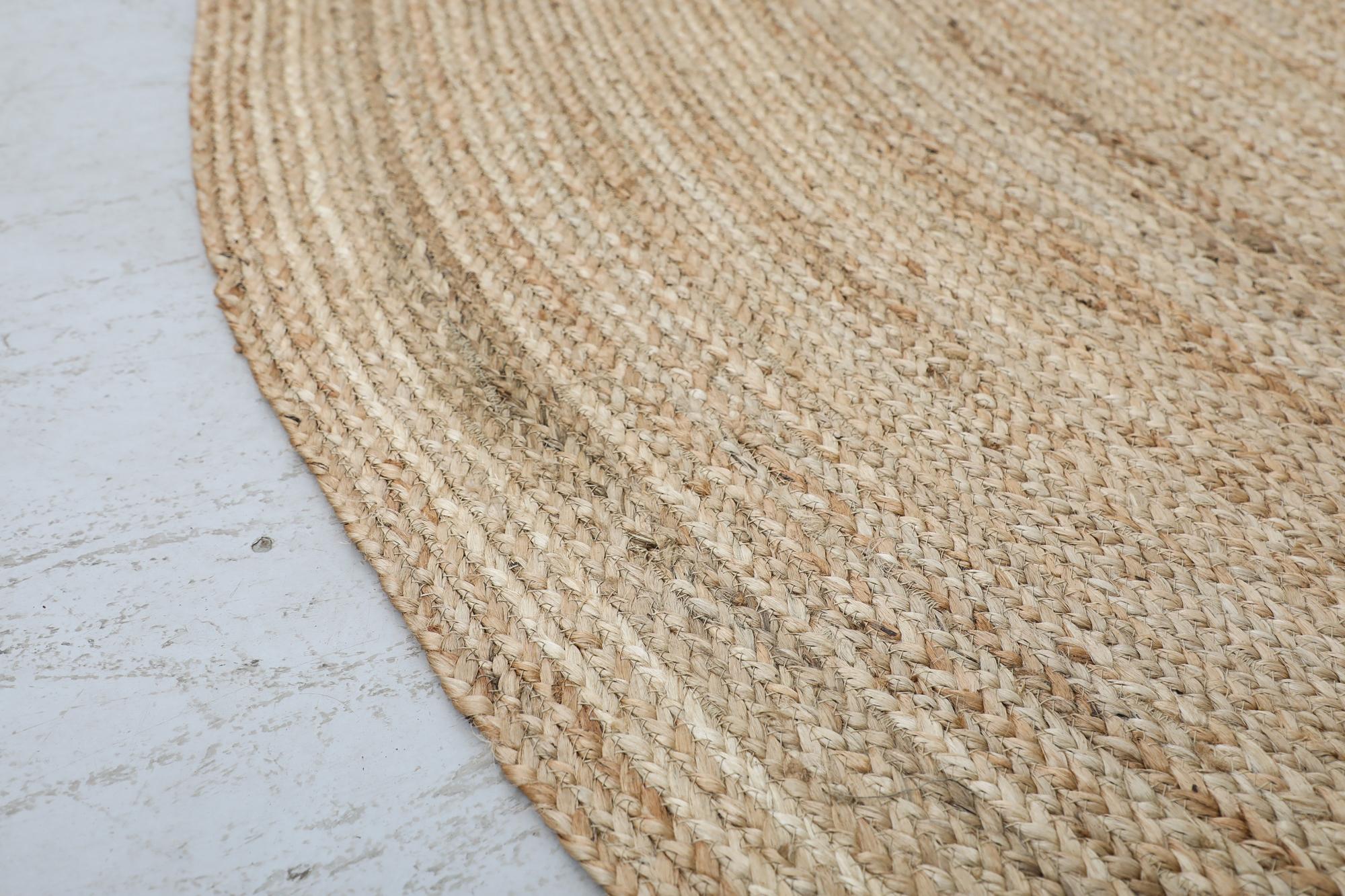 Hand geflochtener 10 Fuß runder gewebter „Montreal“ natürlicher Sisal-Teppich, hergestellt in Indien im Angebot 1