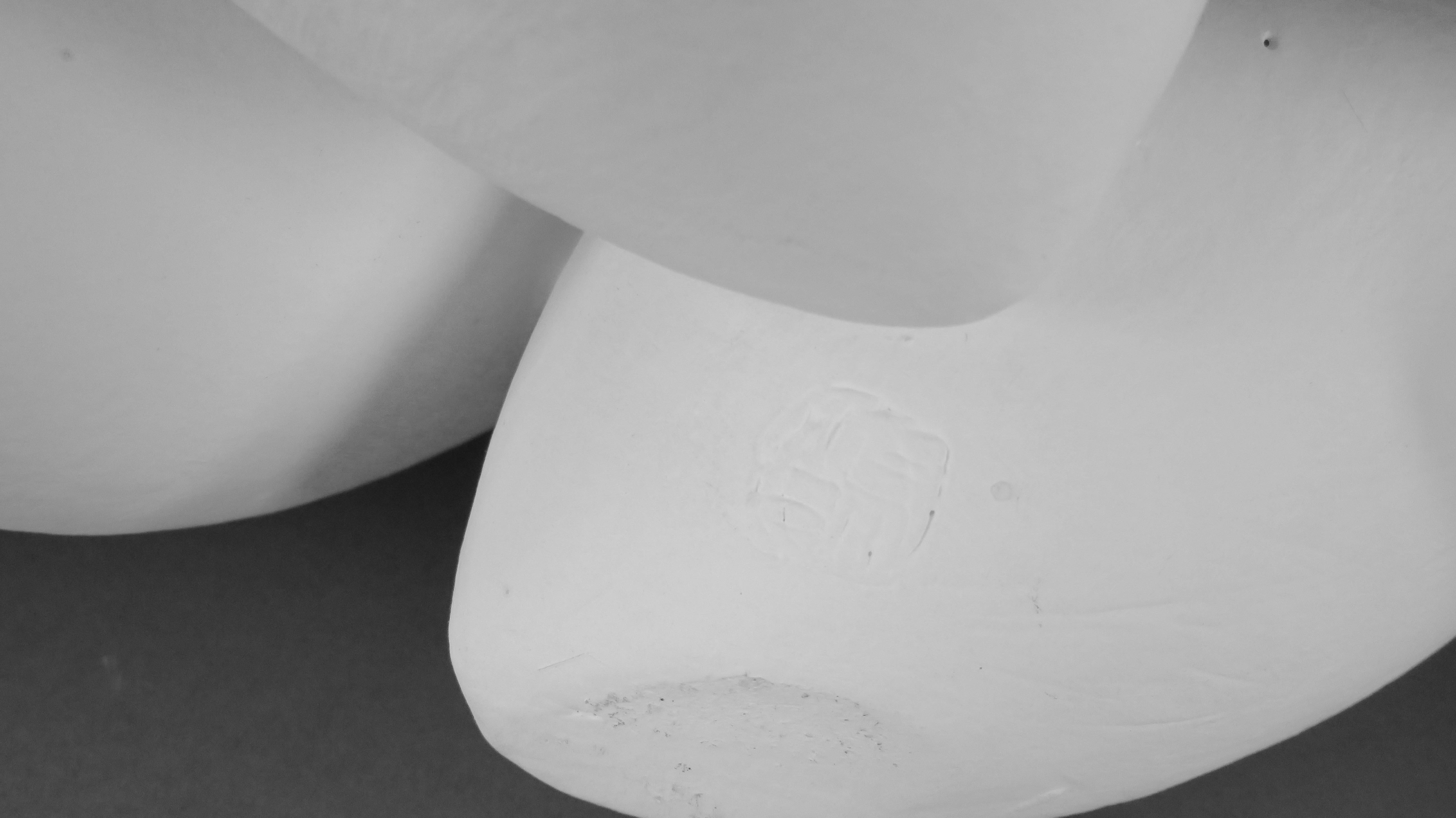 Sculpture composite en céramique blanche « Nuage blanc ».  en vente 2