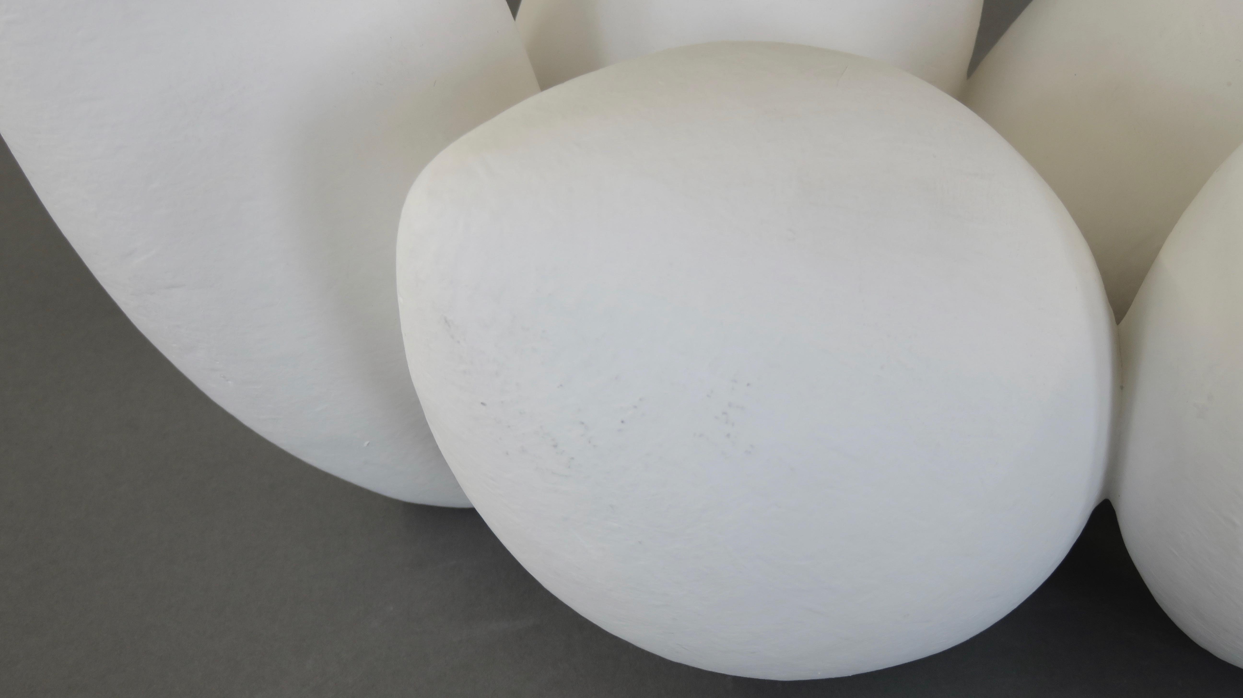 Sculpture composite en céramique blanche « Nuage blanc ».  en vente 3