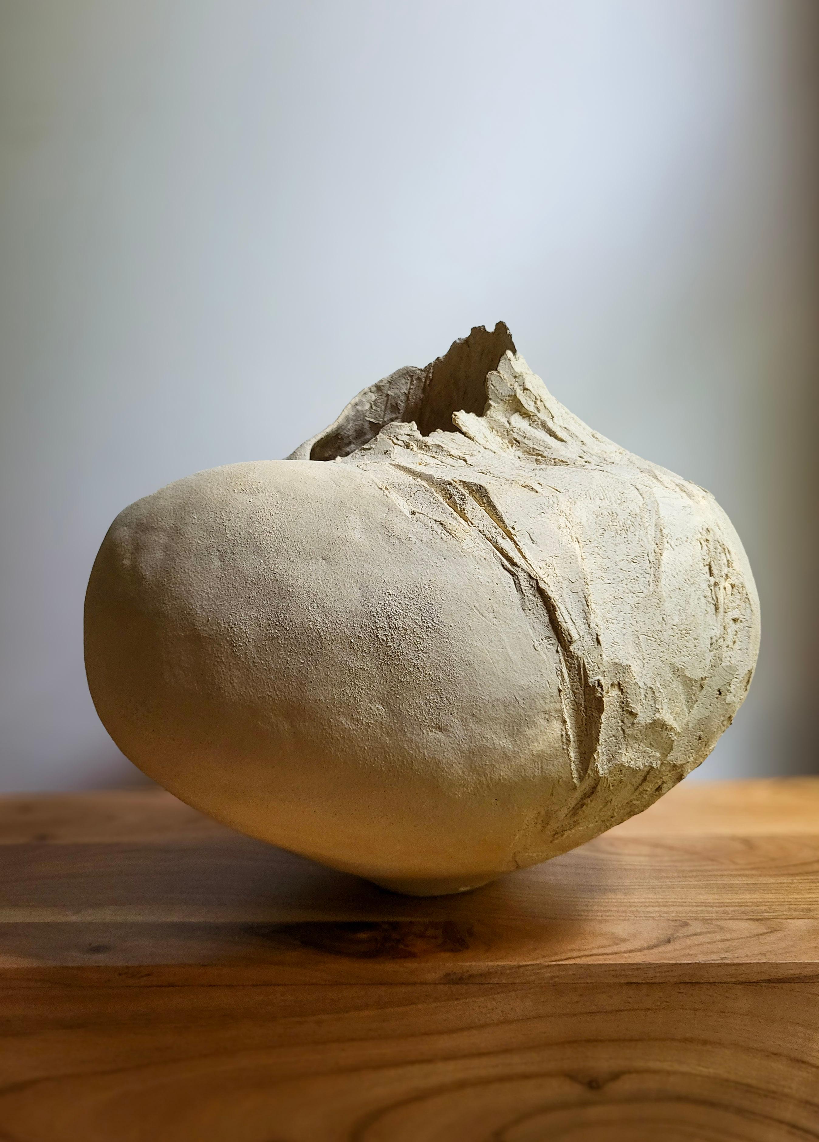 French Hand-Built Ceramic Sculpture in Beige Stoneware - Erosion’s Memory I For Sale