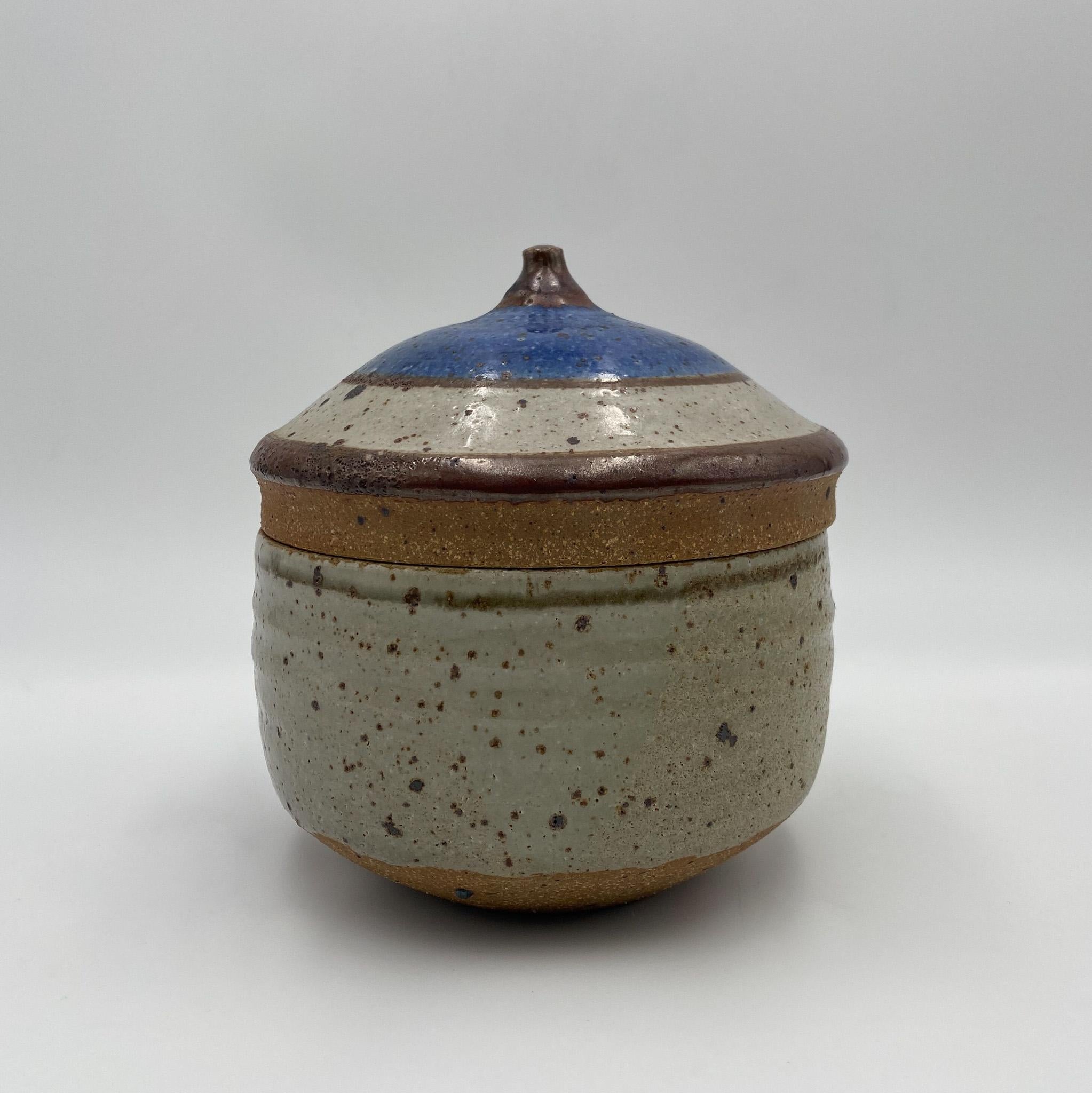 Mid-Century Modern Hand Built Lidded Ceramic Studio Pottery Jar, 1970's  For Sale