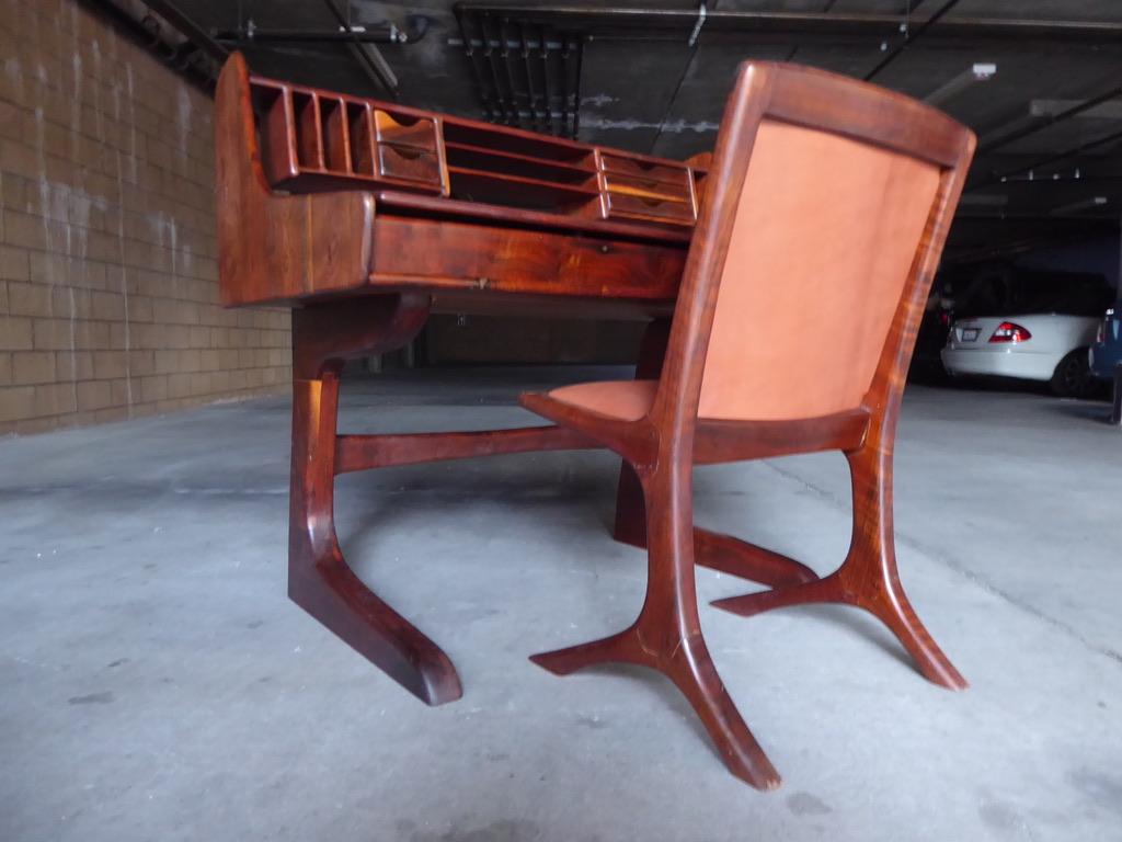 Hand Built Lift-Top Desk and Chair by California Artist Dale Holub circa 1970s In Good Condition For Sale In Palm Springs, CA