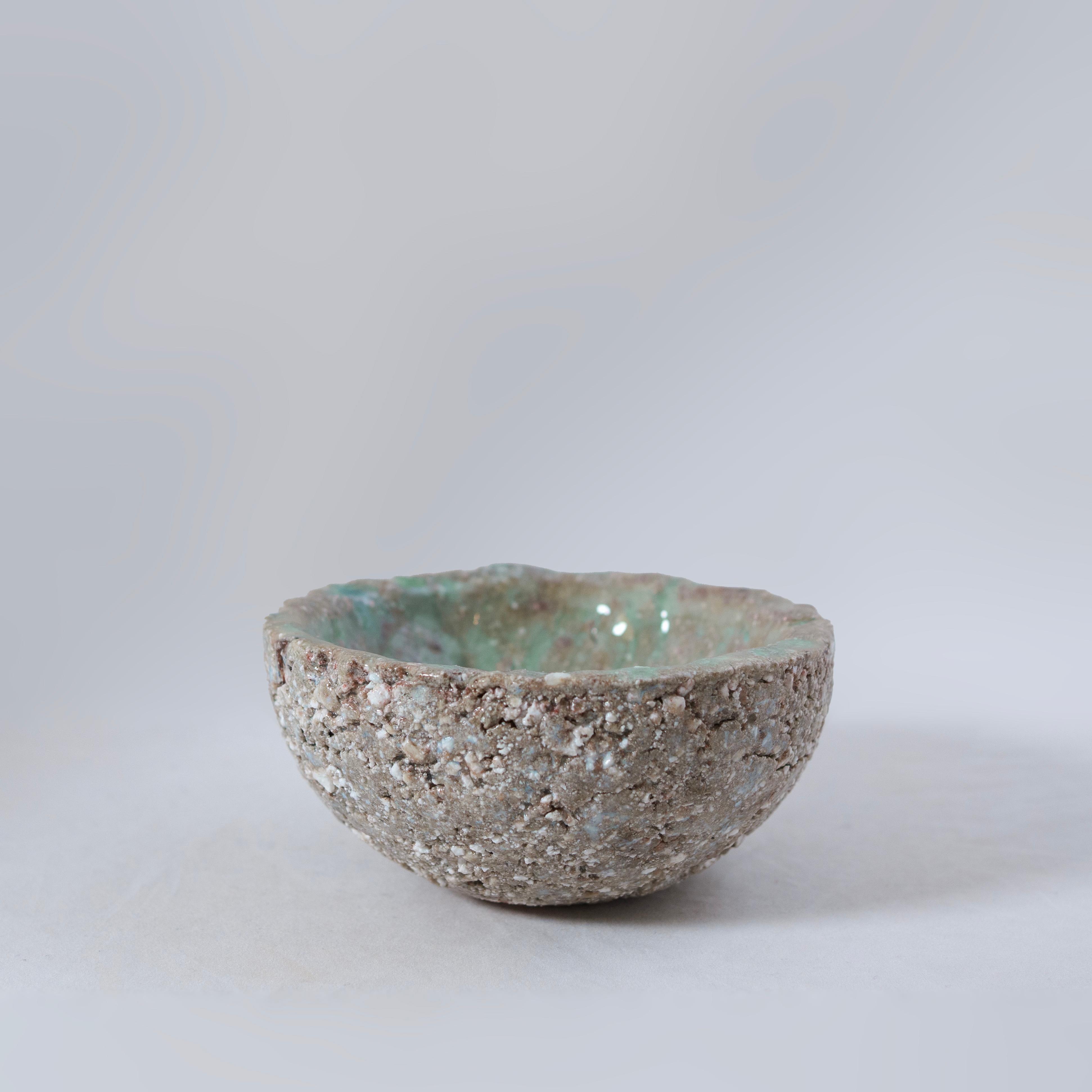 Bowl made with local clay from Shigaraki, one of the six ancient kiln sites in Japan. Shigaraki is known for the special qualities of their clay. This sandy clay comes from the bed of Lake Biwa which is over 4 million years old. Made with