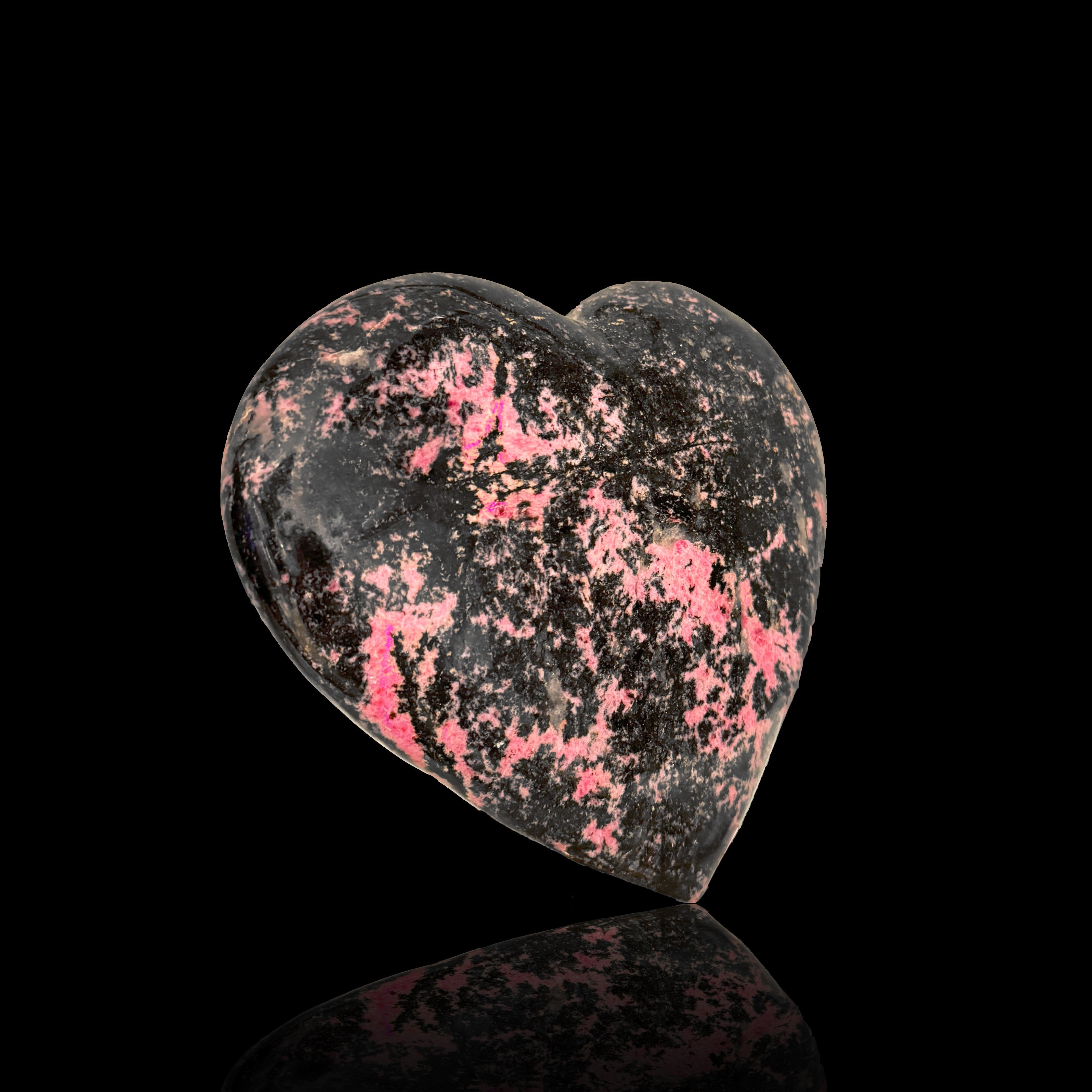 Hand-Carved 11.5 Lb. Rhodonite Heart From Brazil In New Condition For Sale In New York, NY