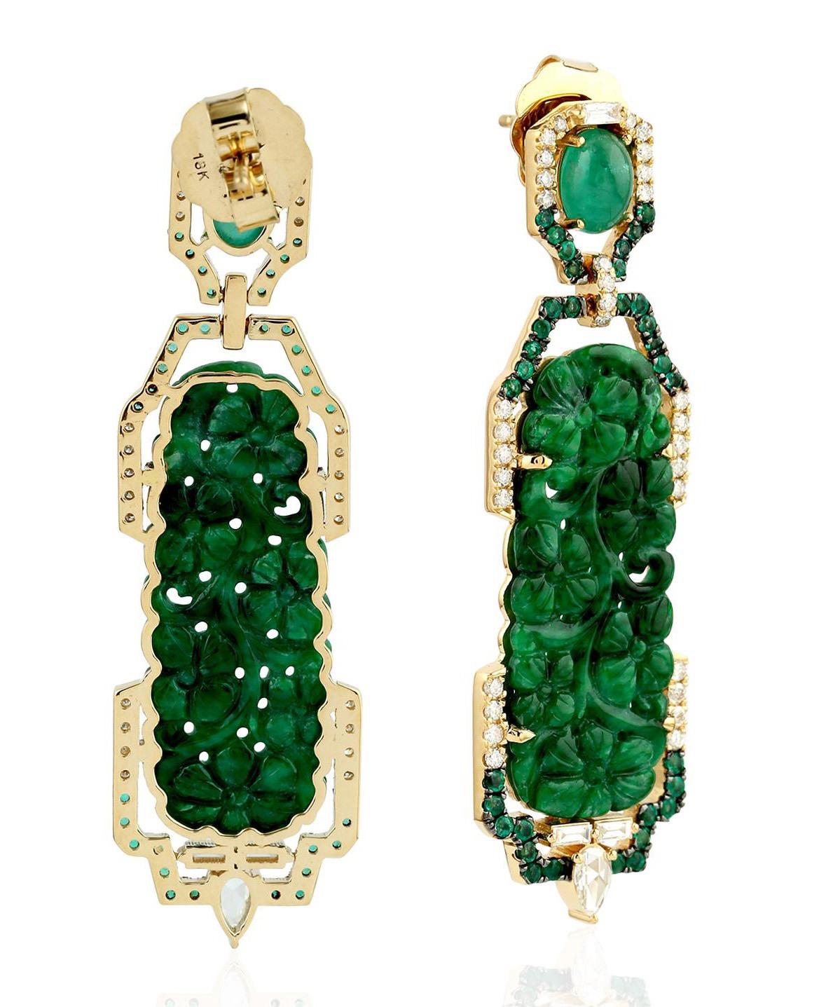 Artisan Hand Carved 18.35 Carat Jade Emerald 18 Karat Gold Diamond Earrings For Sale