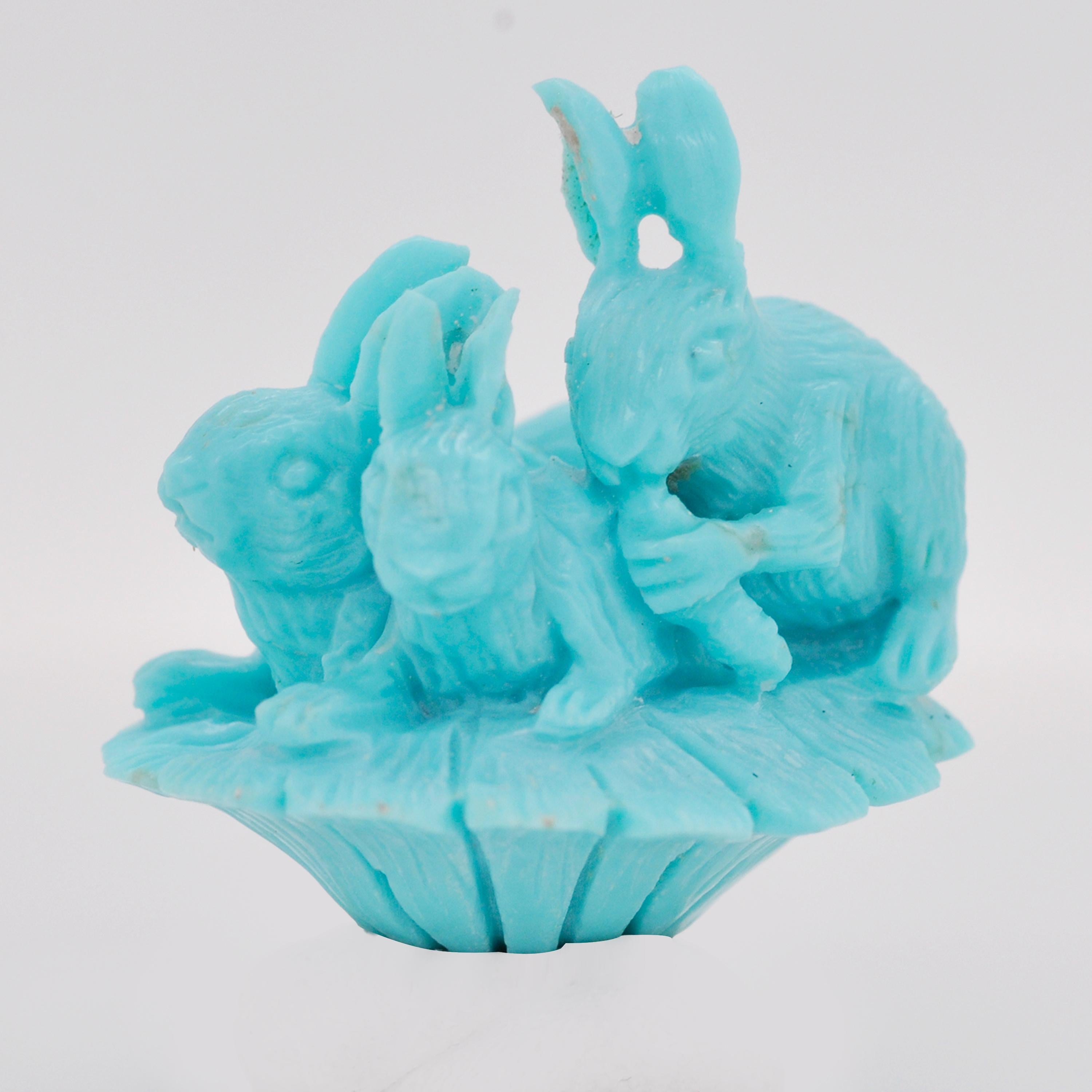 Hand-Carved 34.97 Carats Natural Arizona Turquoise Rabbit Loose Gemstone For Sale 3