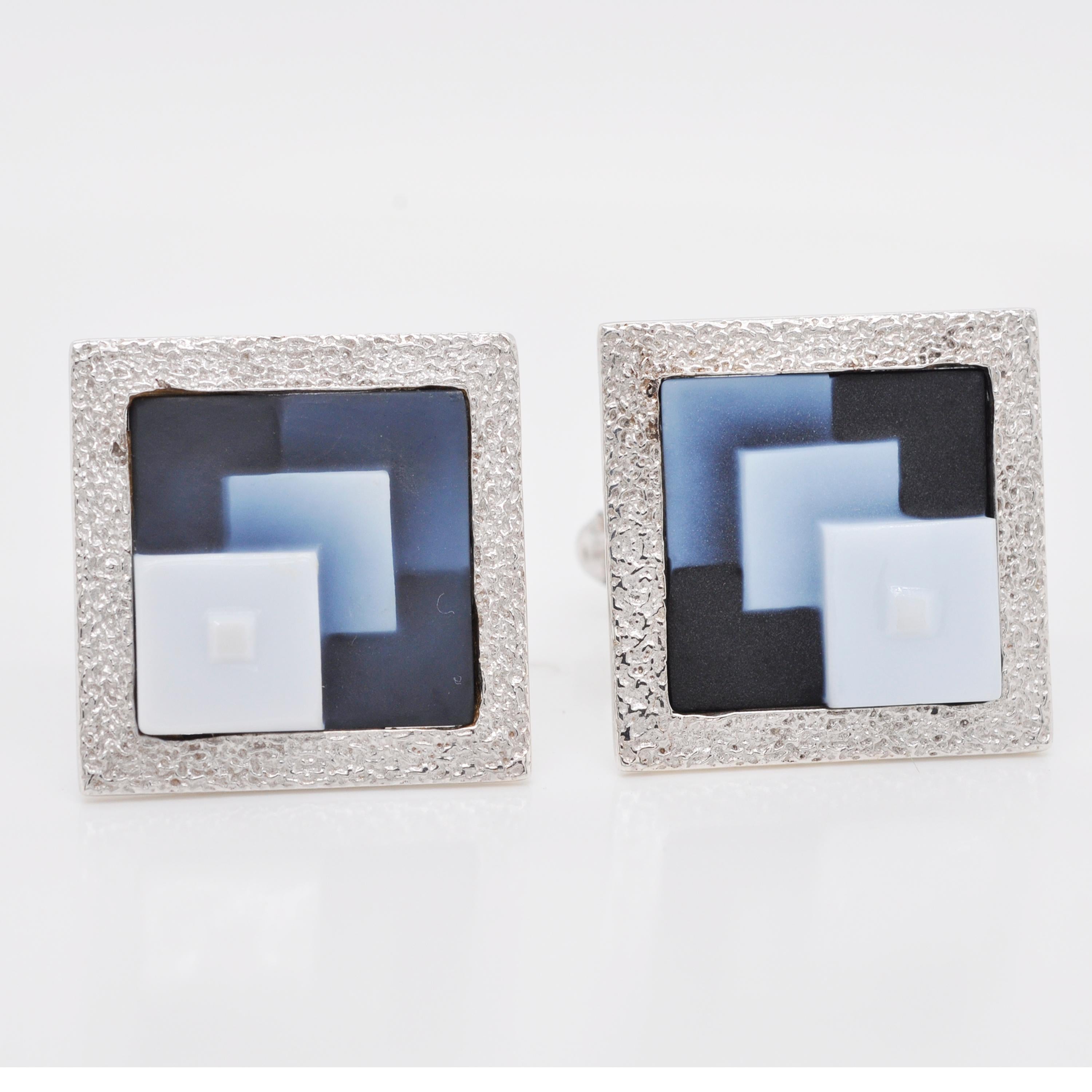 Contemporary Hand-Carved Abstract Design Square Agate Cameo 925 Sterling Silver Cufflinks For Sale