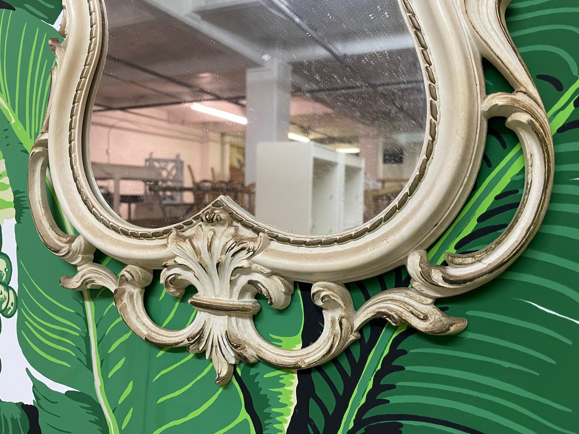 Hand Carved Acanthus Leaf Scrollwork Mirror by Syroco In Good Condition In Jacksonville, FL