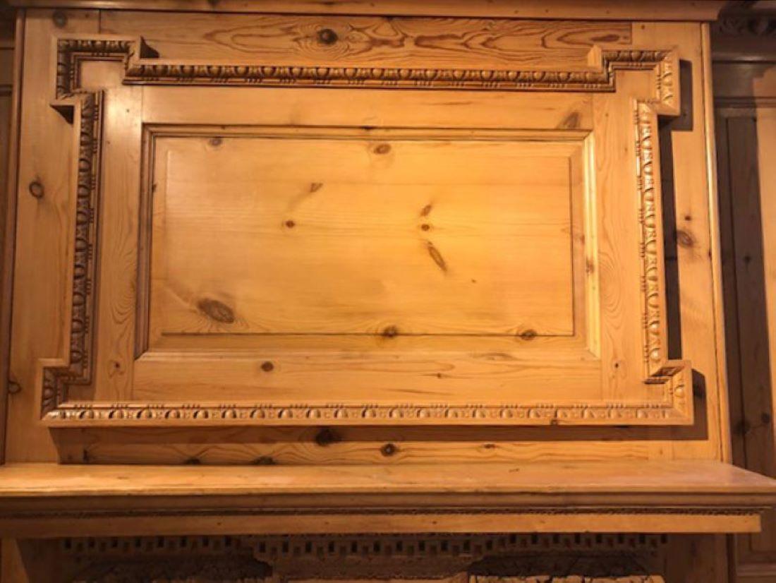 18th Century Impressive Hand Carved English Pine Fire Surround & Mantle For Sale