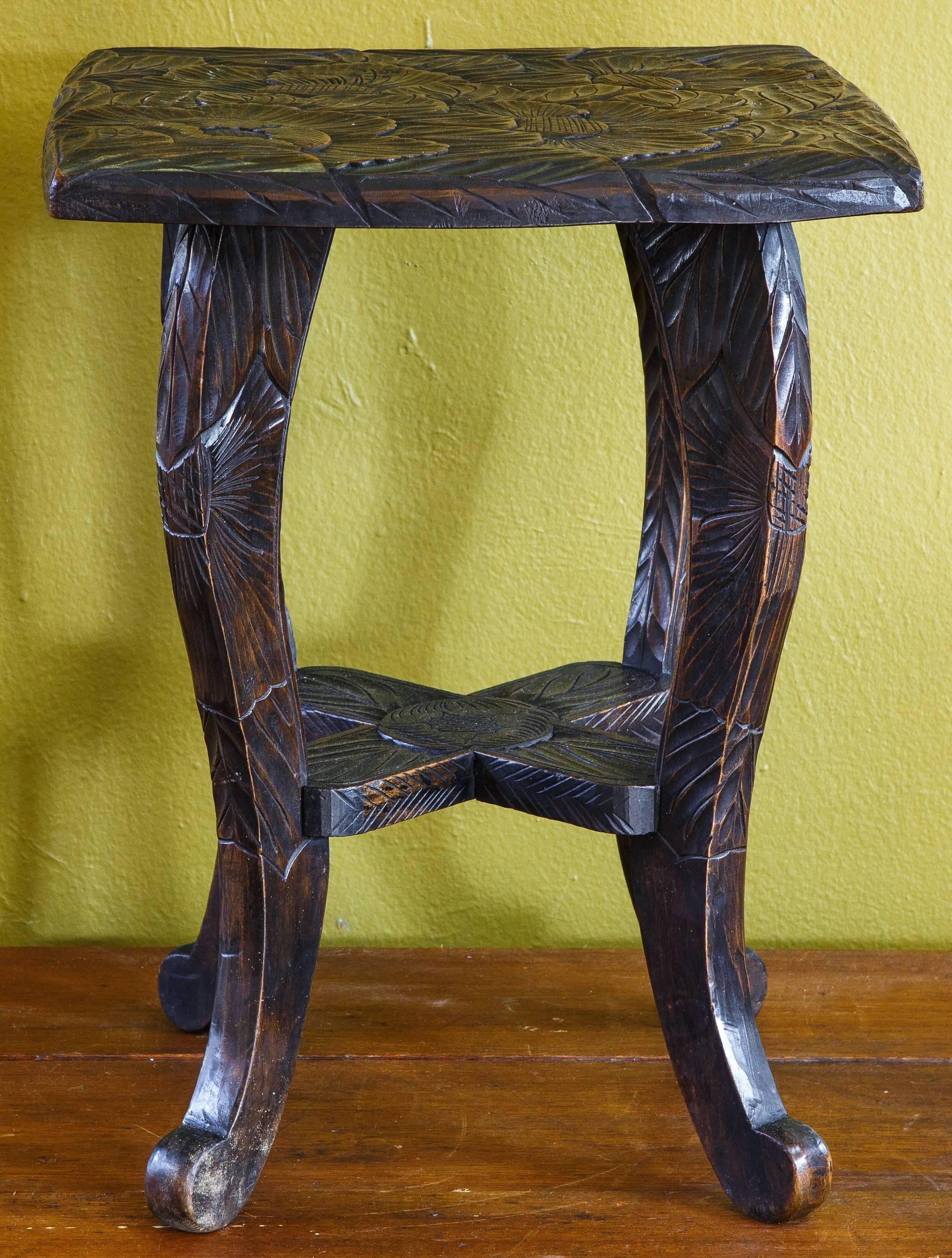 Hand Carved Aesthetic Movement Table/ Stool with Floral Design In Excellent Condition For Sale In Houston, TX