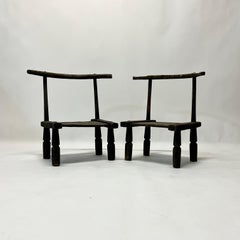 Sillas bajas africanas talladas a mano Siglo XIX Costa de Marfil