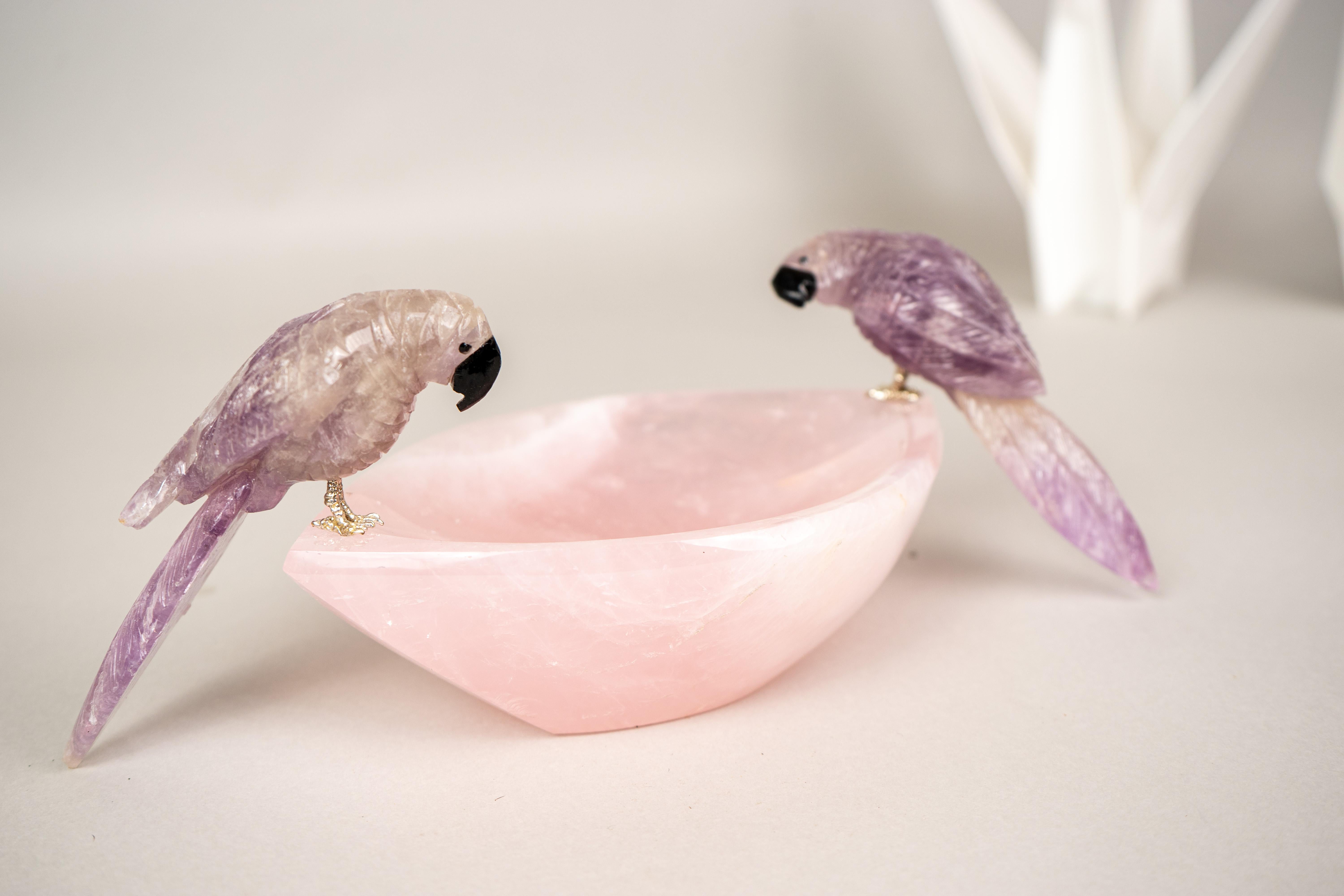Hand-Carved Amethyst Crystal Parrots on Rose Quartz Bowl For Sale 1