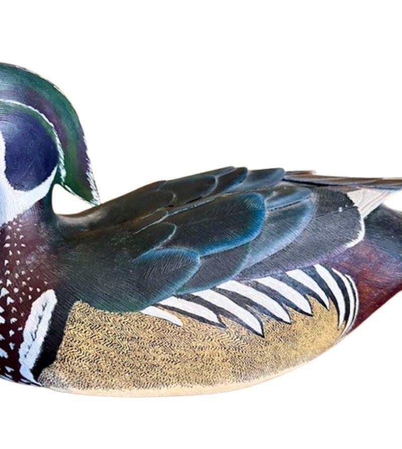 Artisanat Canard Drake en bois sculpté et décoré à la main par Jean Charles Berruet, Nantucket en vente