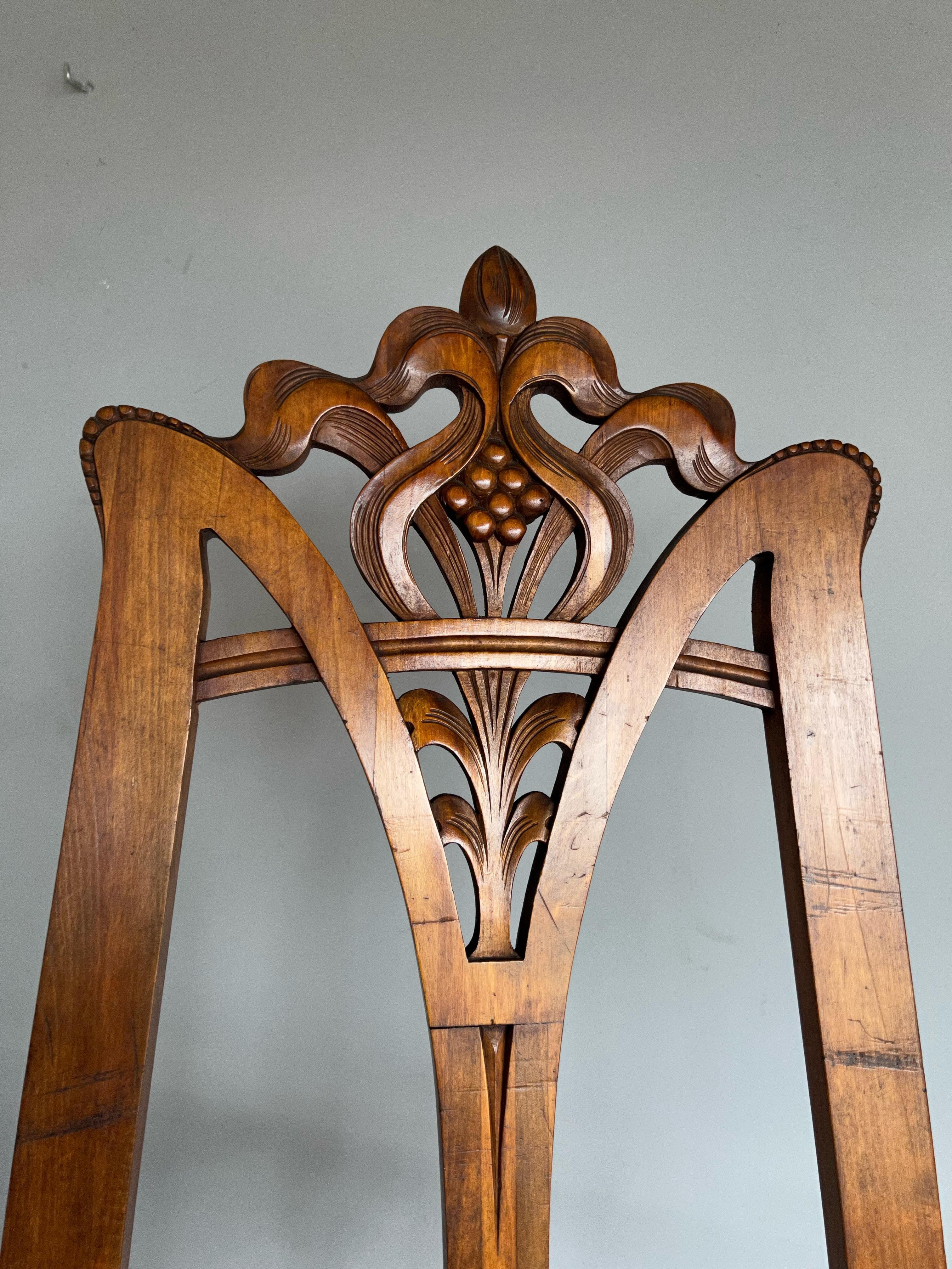 Hand Carved and Graceful Art Nouveau Floor Easel / Artist Display Stand, 1920s 12
