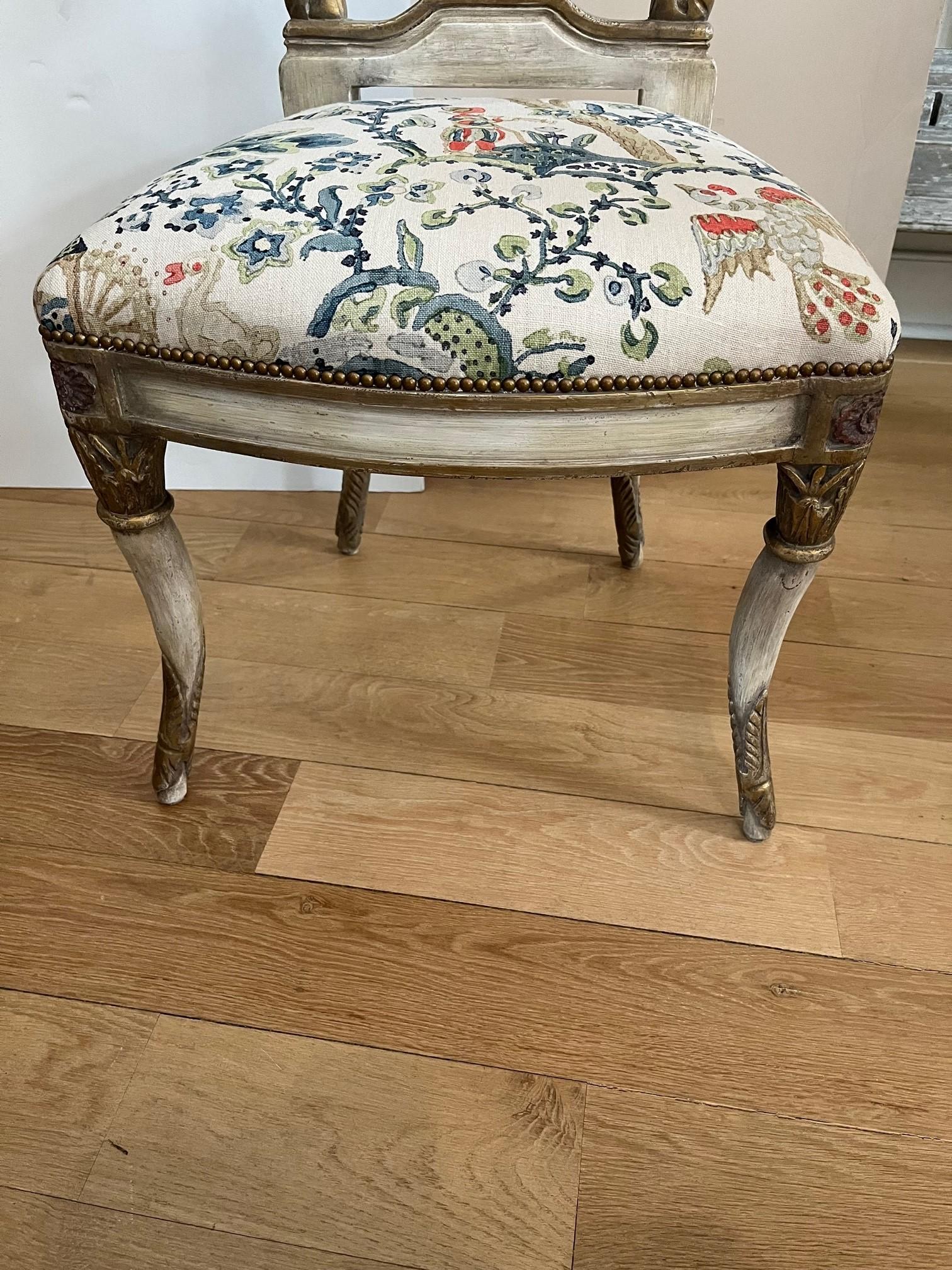 Hand Carved and Hand Painted Pergolessi Chair In New Condition For Sale In Los Angeles, CA