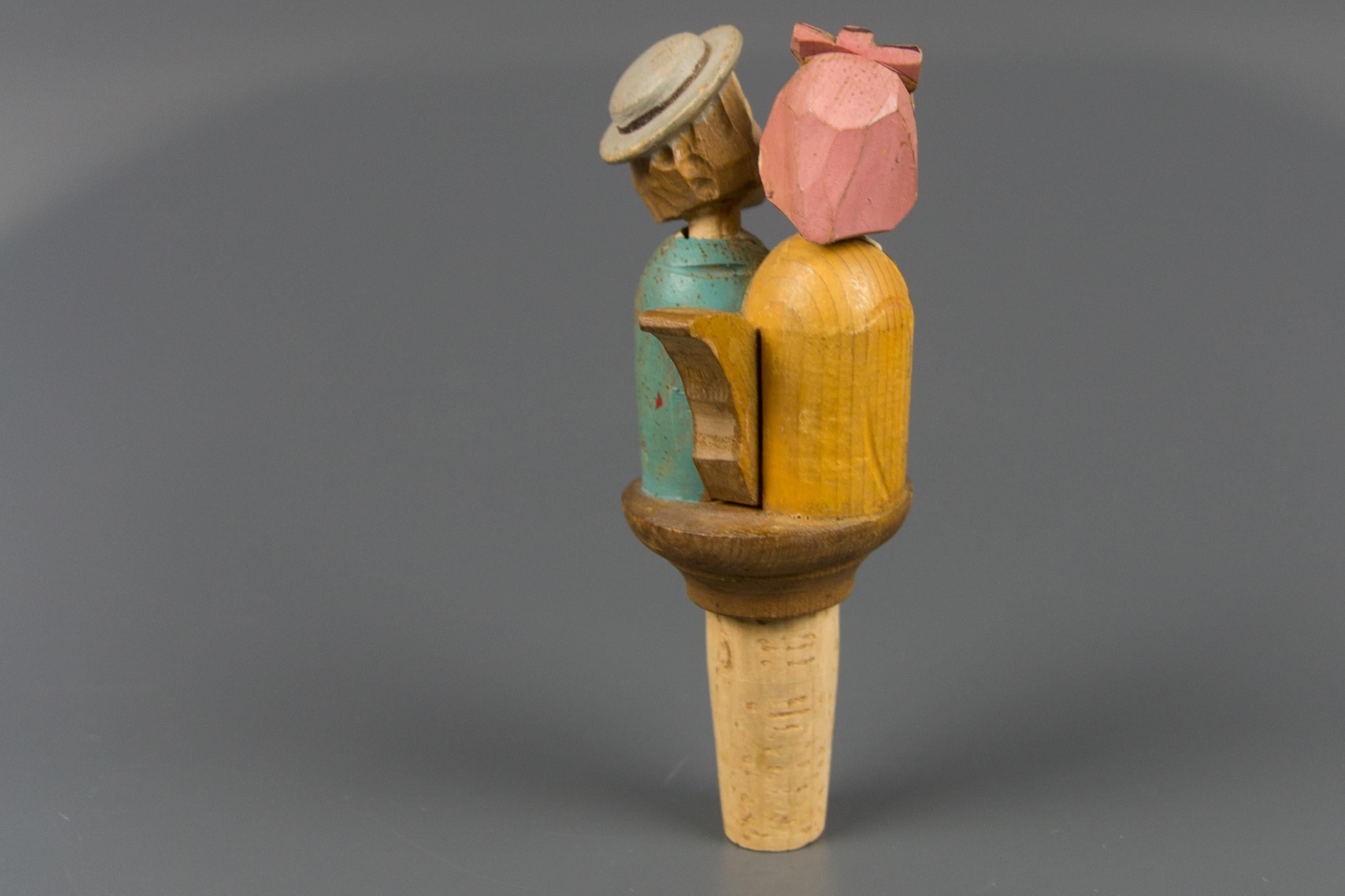 Mid-20th Century Hand Carved and Painted Mechanical Wooden Bottle Stopper Kissing Couple, 1950s